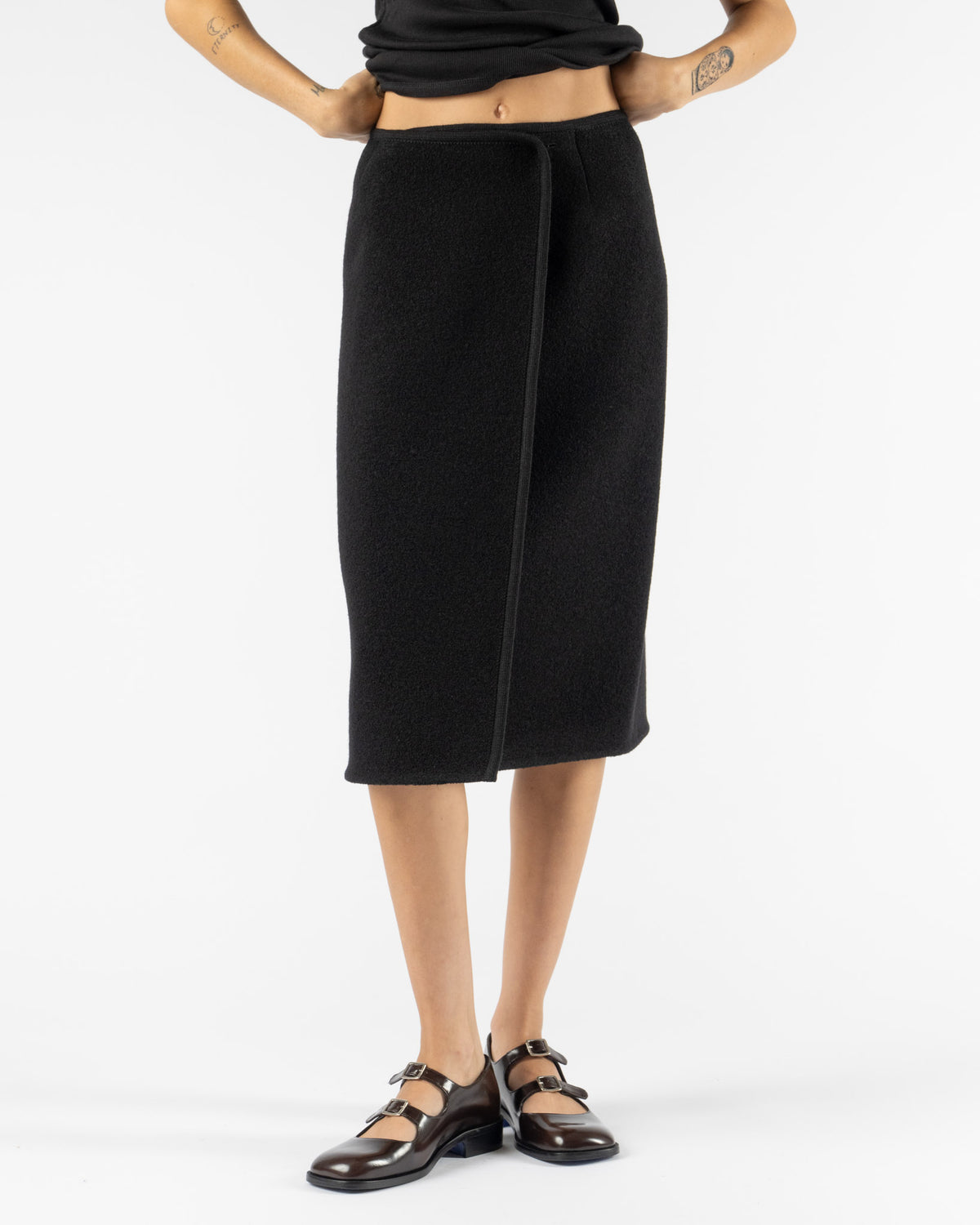 RIER Walker Wrap Skirt in Black Felted