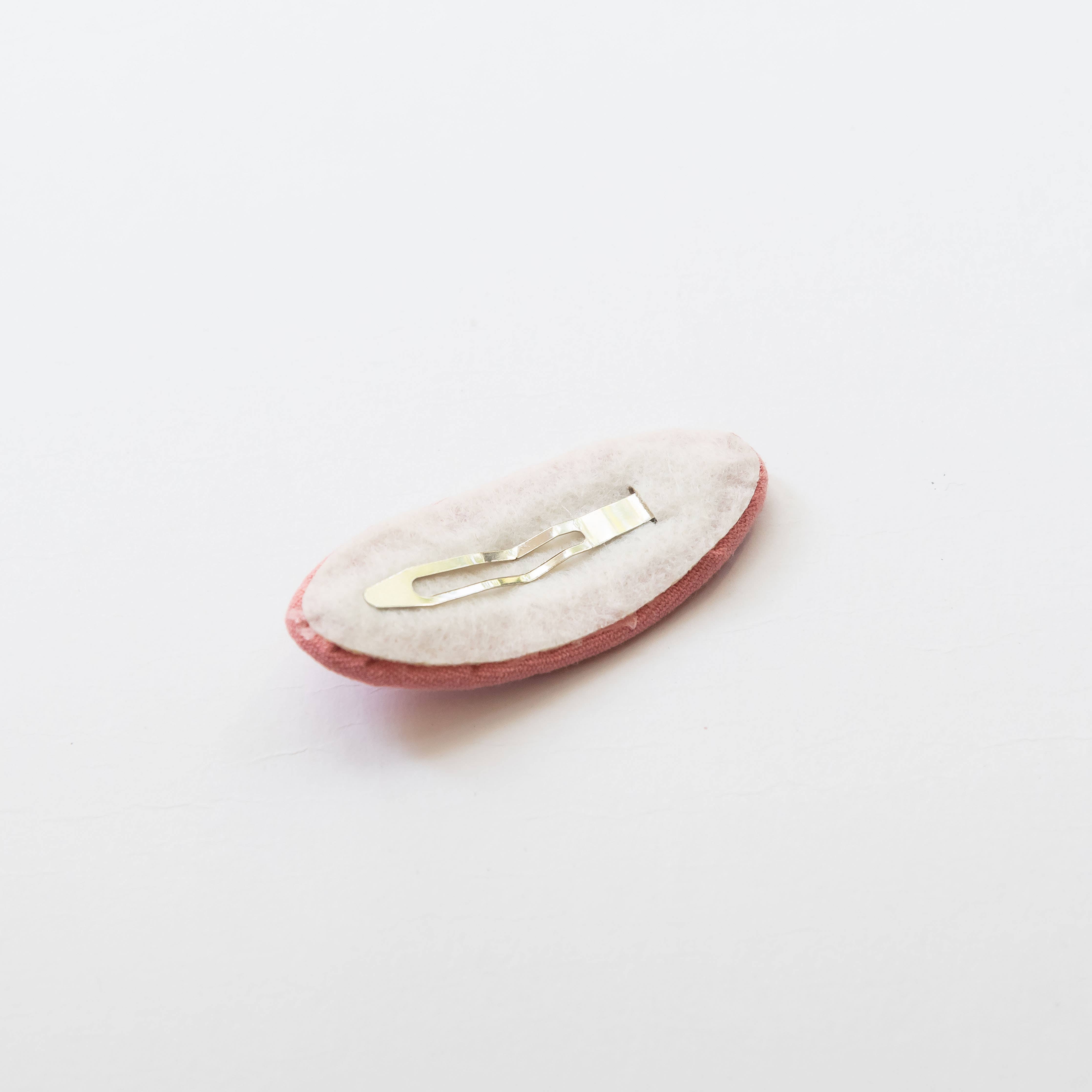 Tangle Shiny Stars Embroidered Hair Snap Clips in Coral Pink