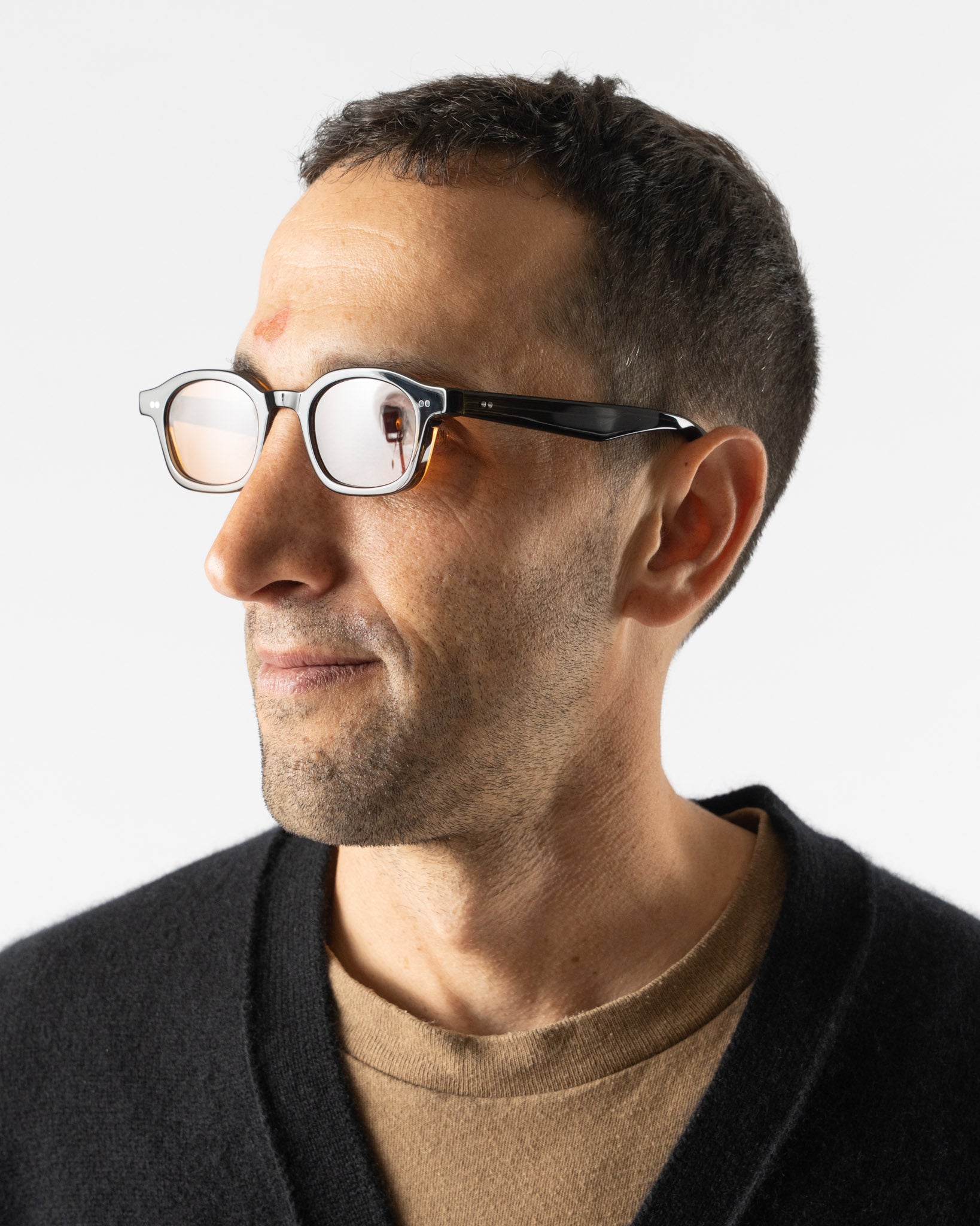 AKILA Eyewear Ceres Sunglasses in Fog Gradient/Amber