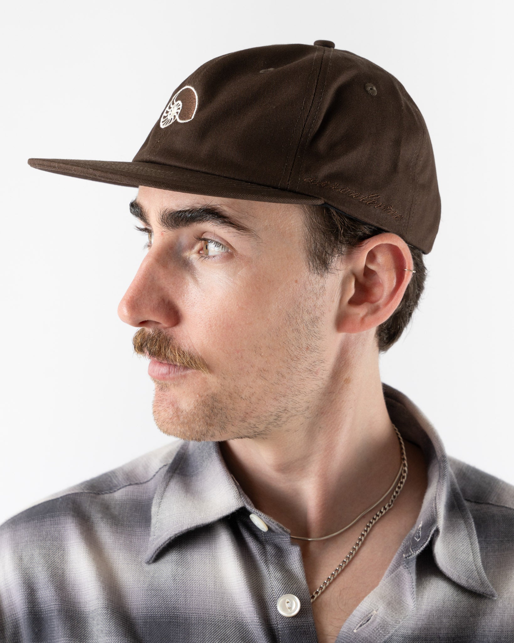 Aaron Levine Nautilus Cap in Brown