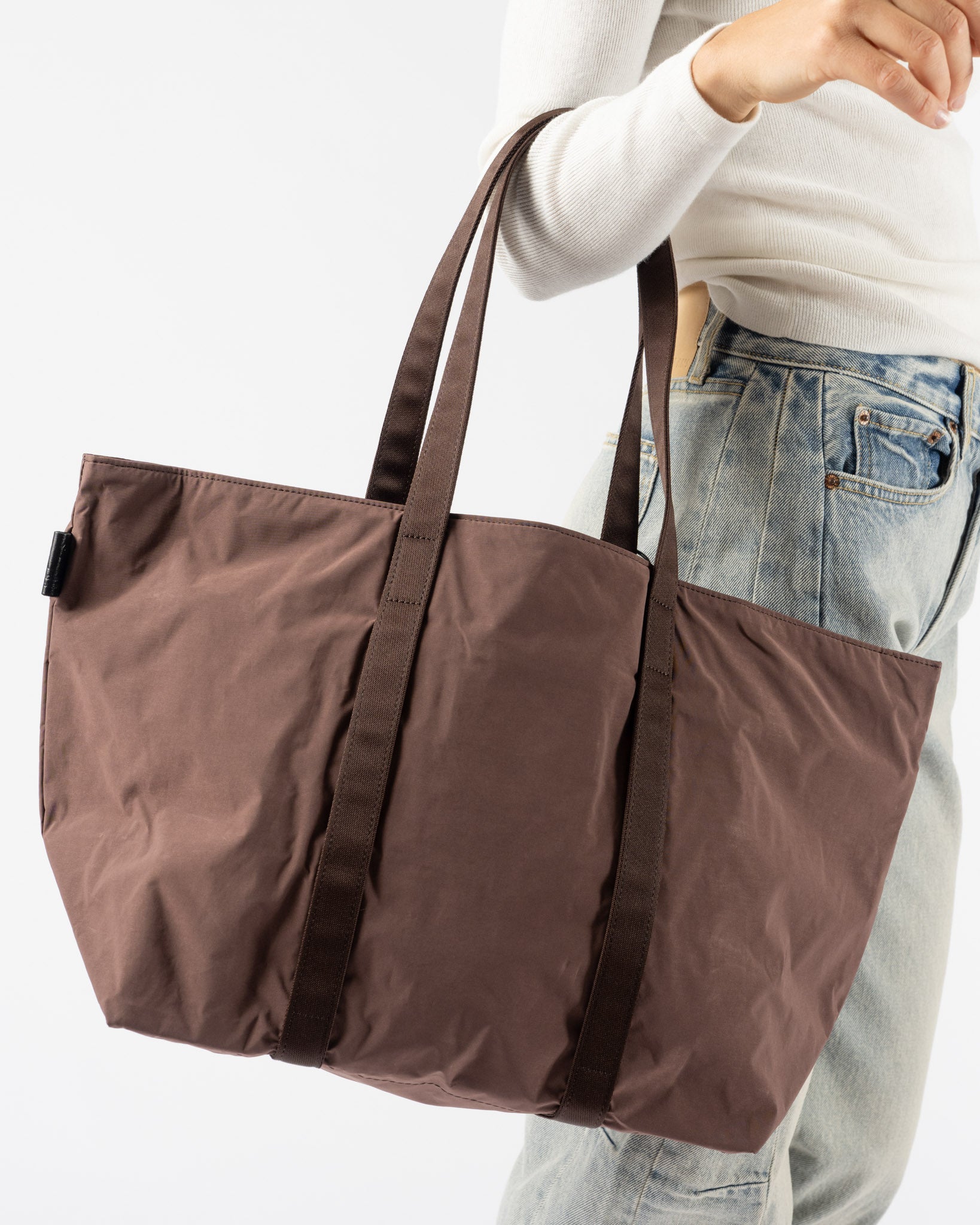 Amiacalva Split Yarn Tote in Bordeaux Brown