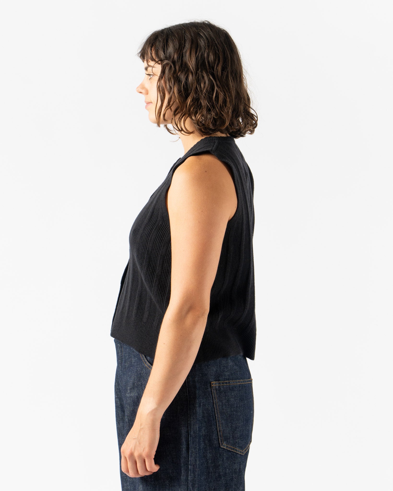 Cordera Merino Wool Ribbed Waistcoat in Black