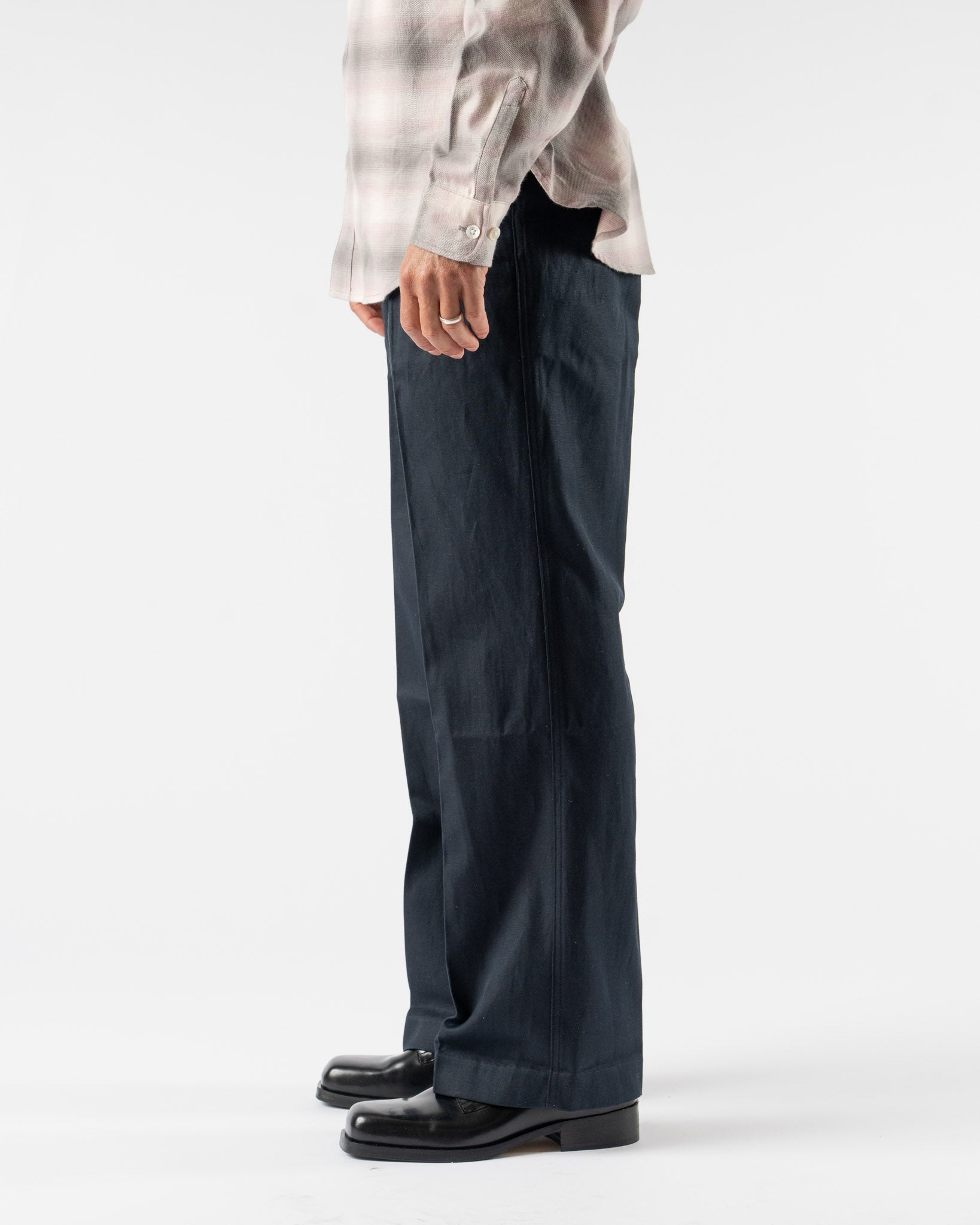 Aaron Levine Cotton Linen Flat Front Pant in Deep Navy