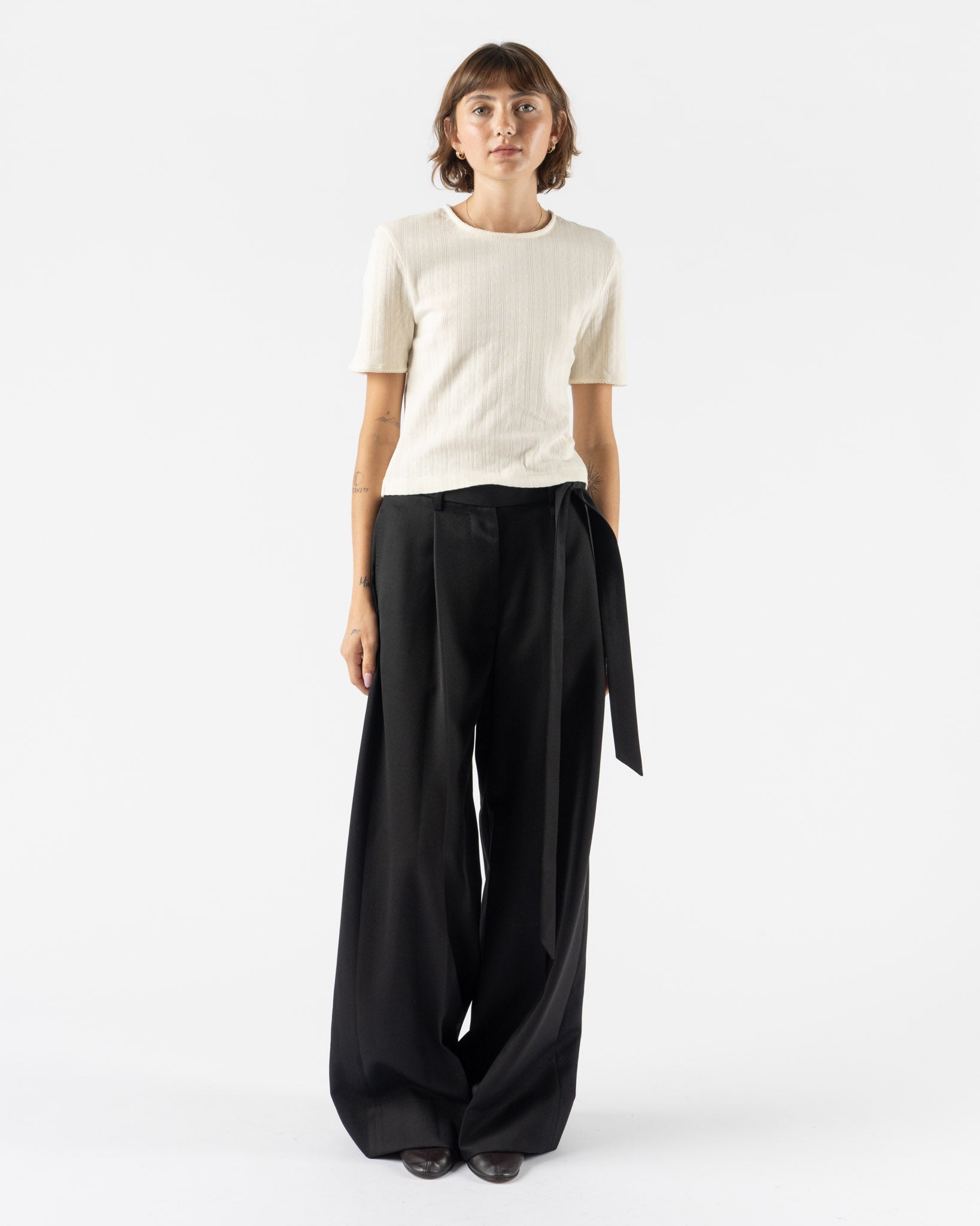 Simone Rocha Cropped Pointelle T-Shirt with Daisy in Ecru