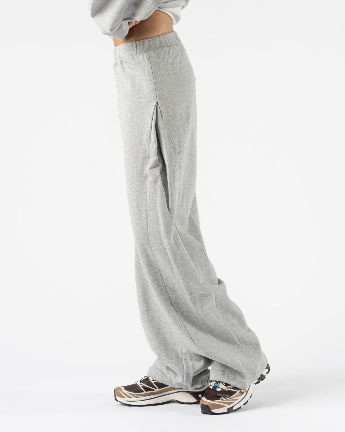 Deiji Studios Side Pleat Pant in Grey Marle