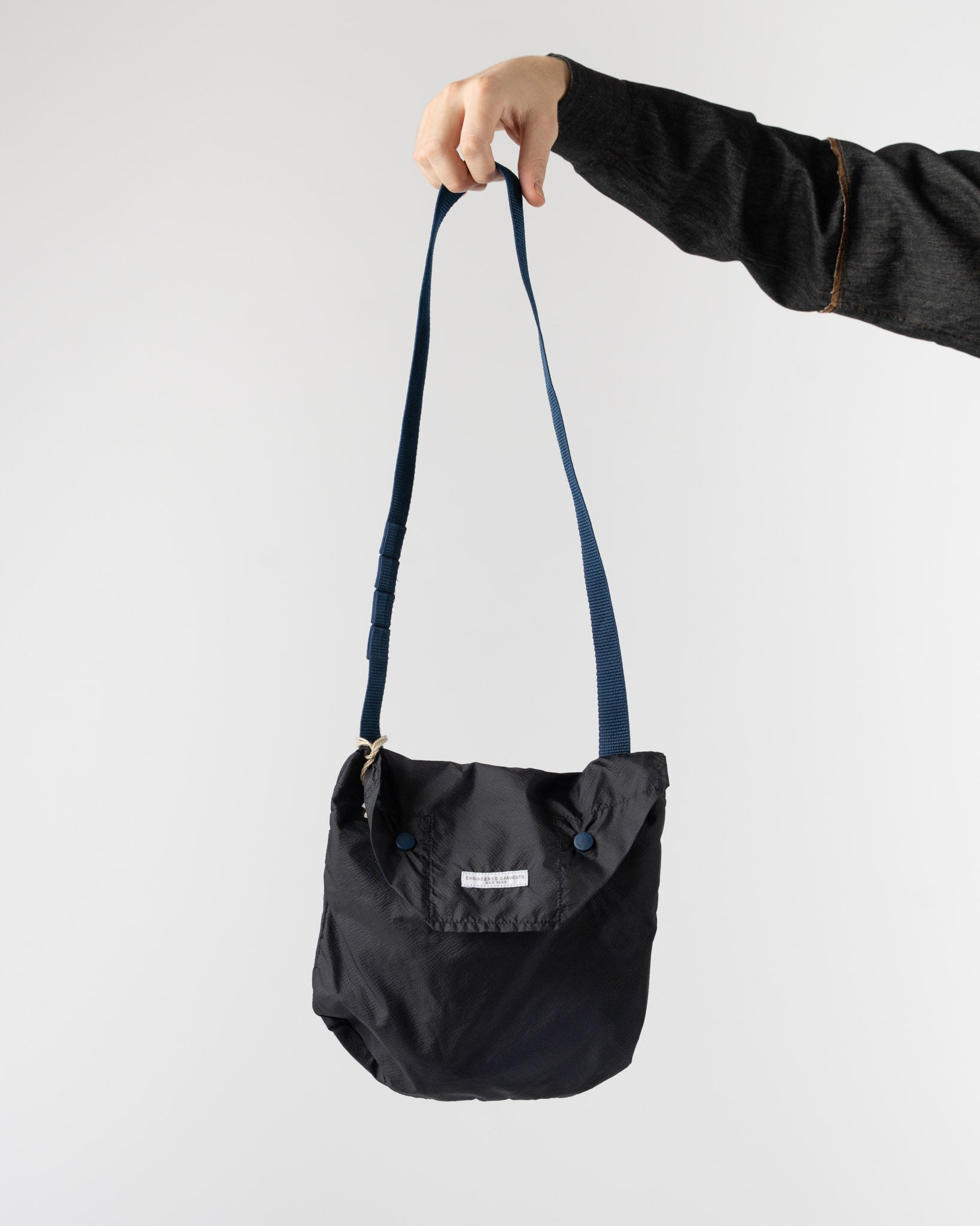 バッグ Engineered garments bag Engineered Garments Shoulder Pouch in Dark Navy Curated at Jake