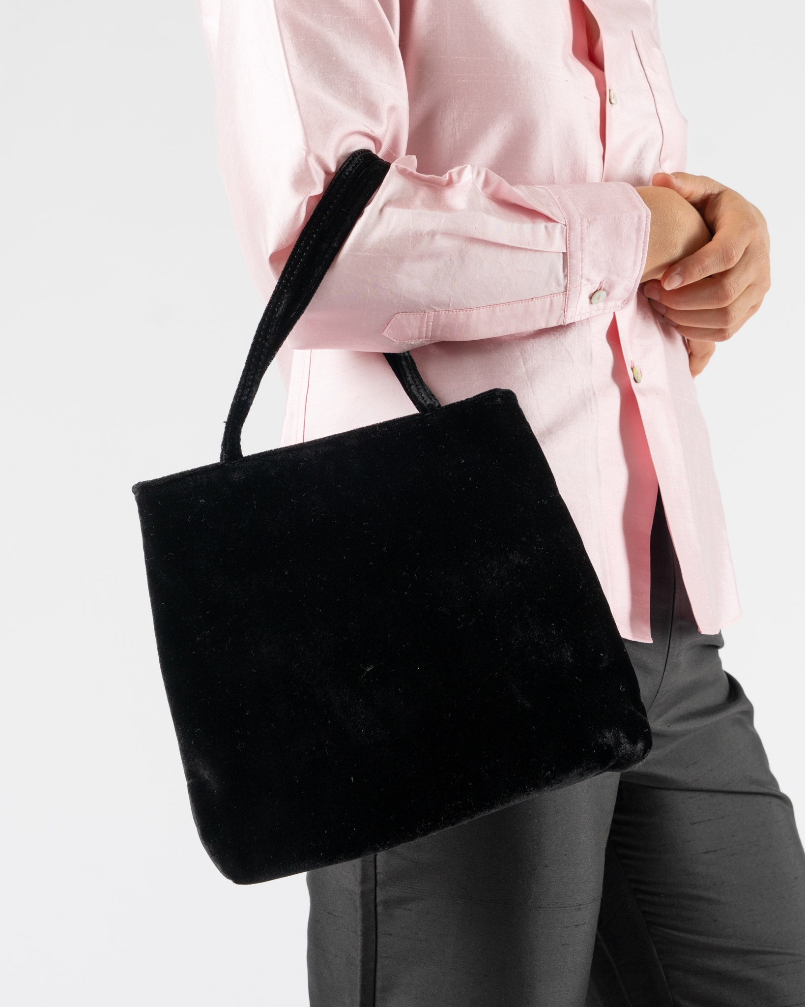 Hai Bobbie Bag in Black Velvet