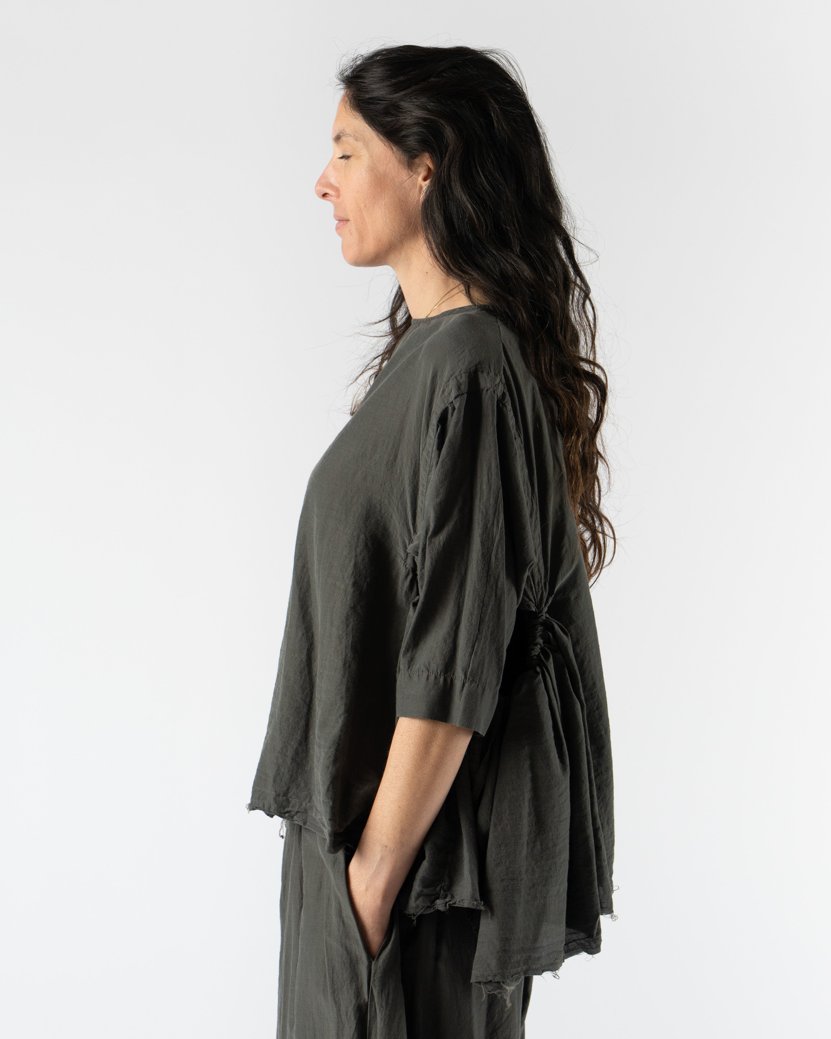 Quitan Girl's Blouse in Dhanetah Jat Iron Grey