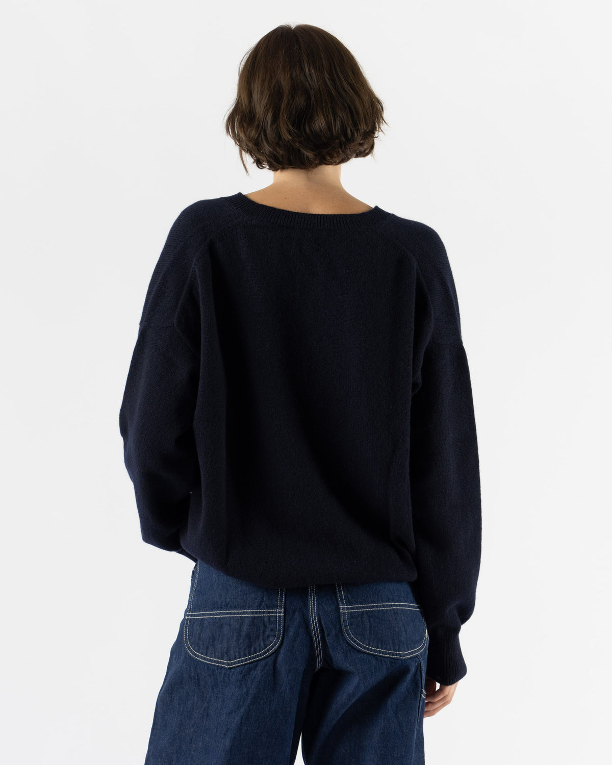 &Daughter Innes Slouch V-Neck in Navy