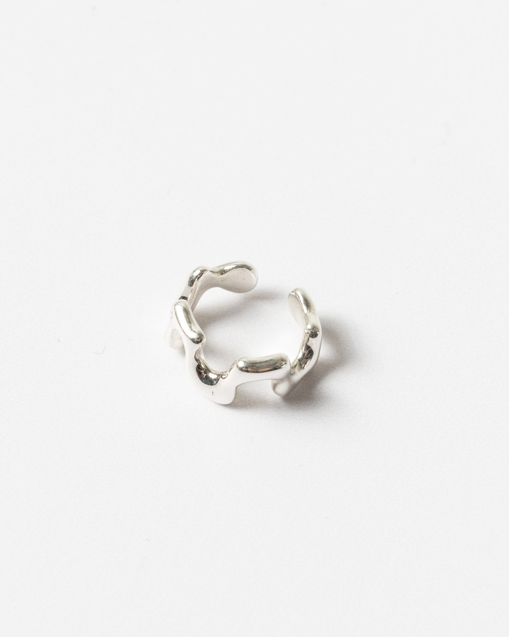 Luna Delphine Drip Ear Cuff