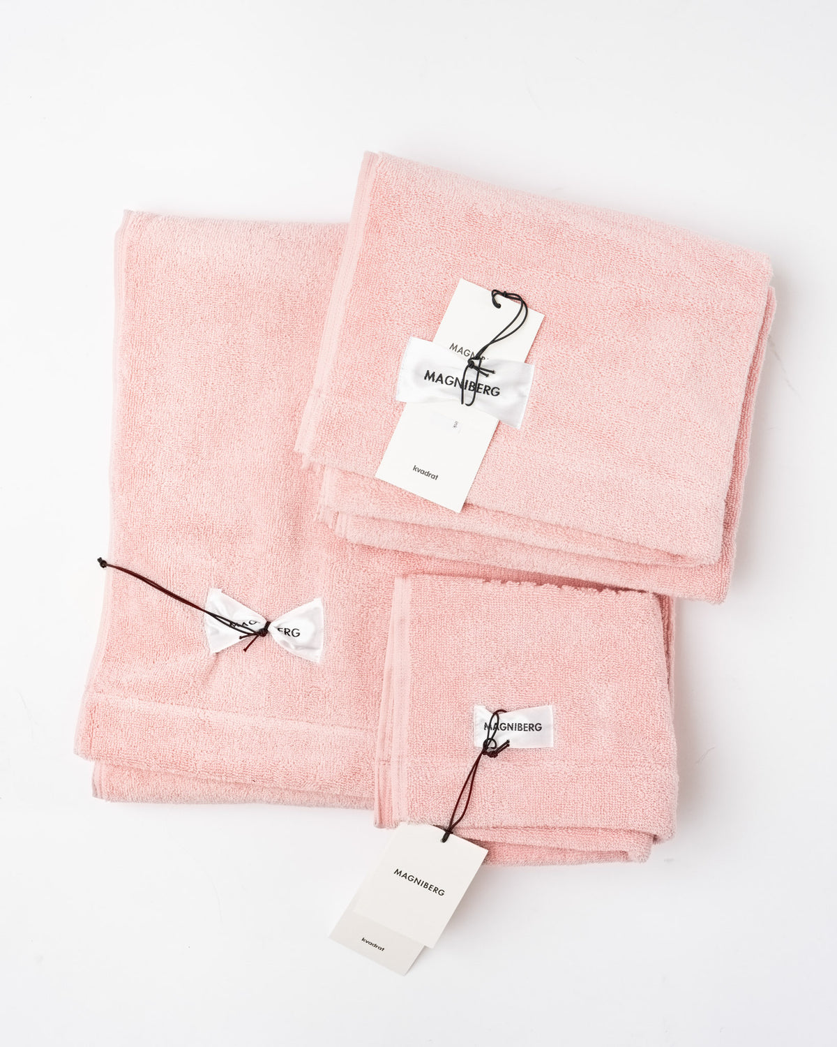 Magniberg Gelato Towels in Fragola Pink