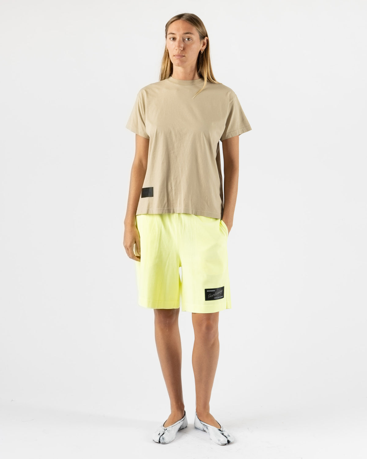 Magniberg Body T-Shirt in Washed Sand