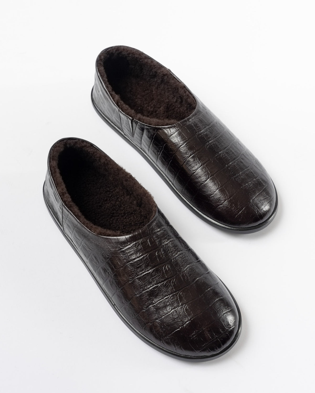Cordera Crocodile Slipper in Ebony
