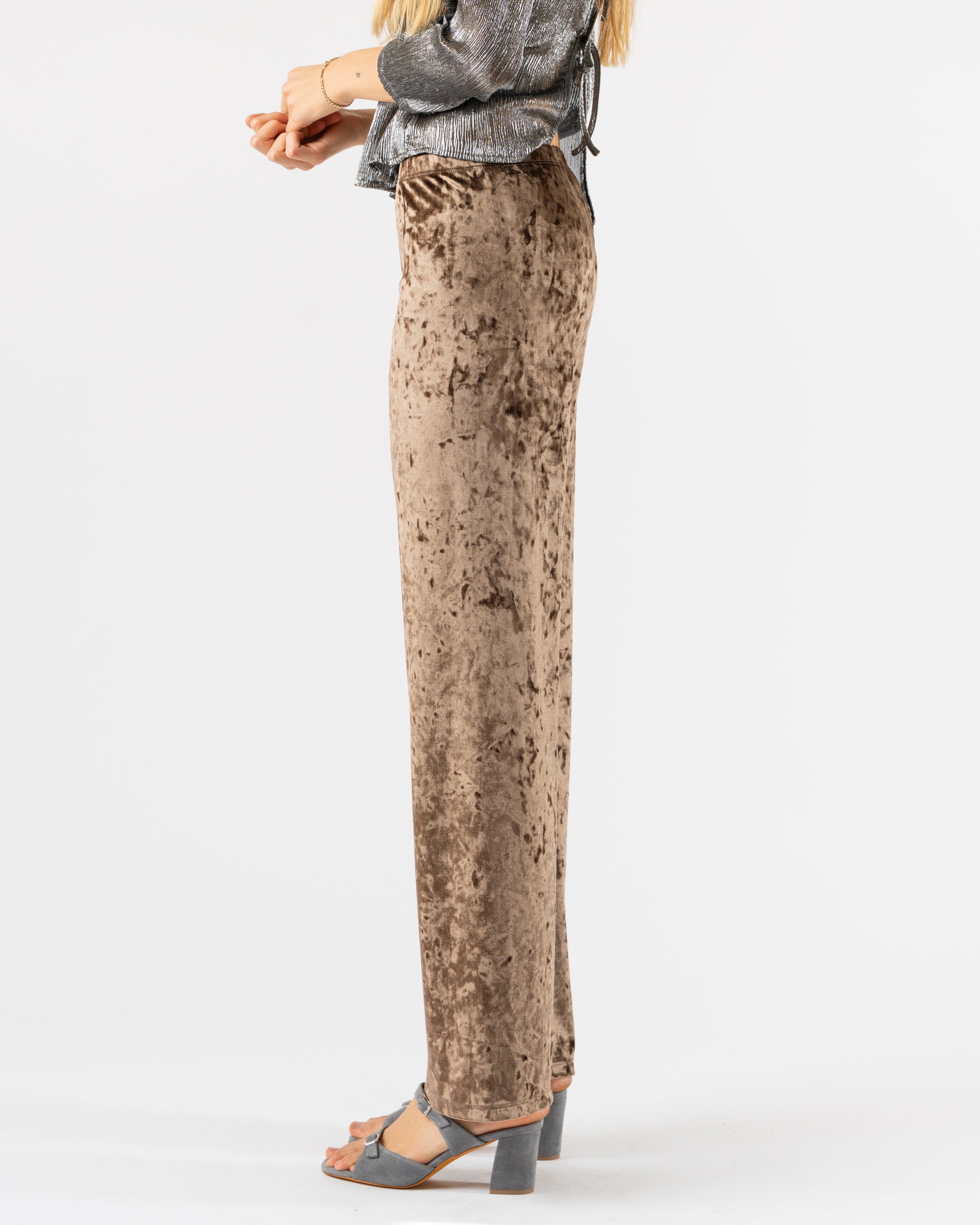 Maryam-Nassir-Zadeh--Zadeh-Dance-Pants-in-Onyx-Curated-at-Jake-and-Jones-Santa-Barbara-Boutique