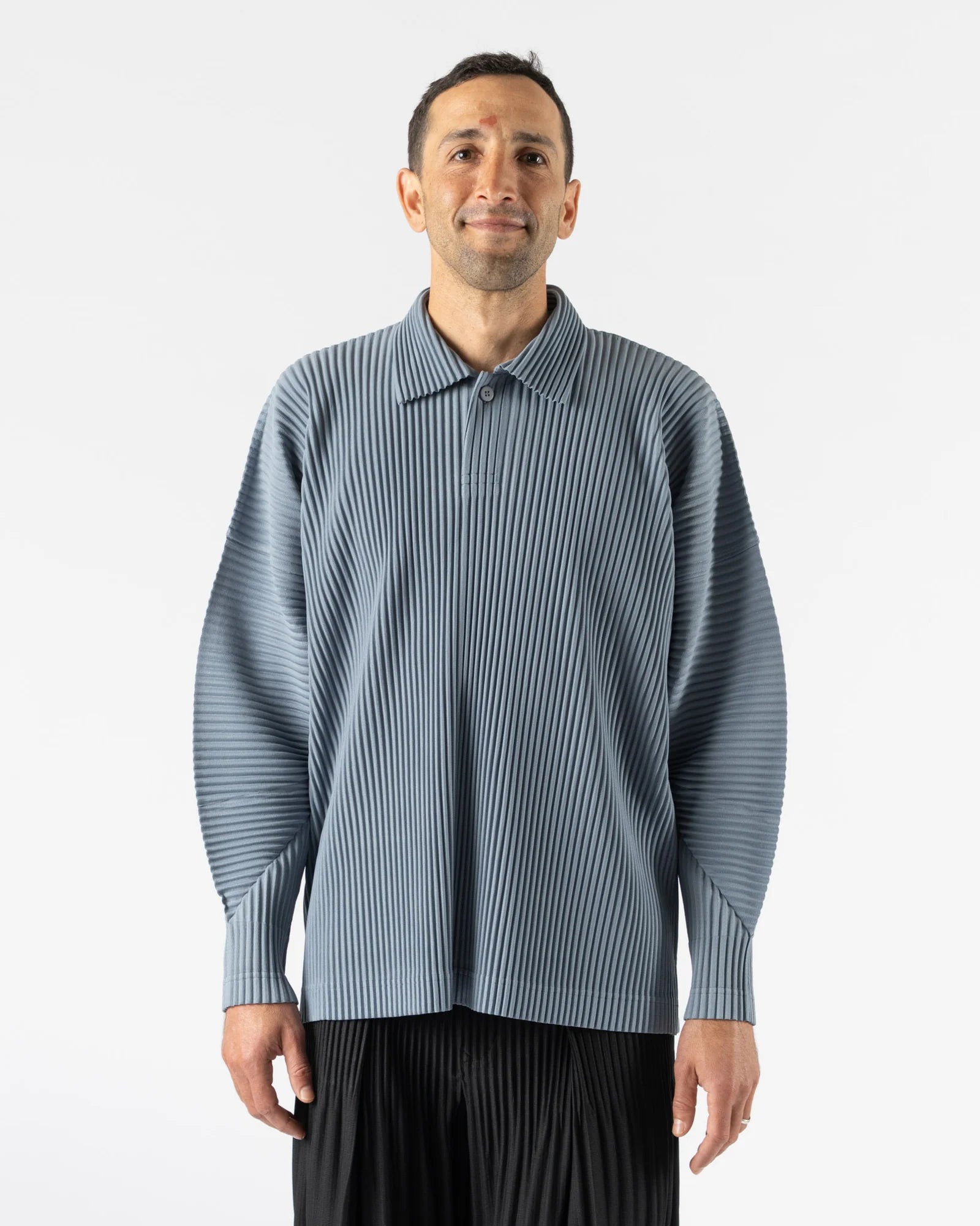 Homme Plissé Issey Miyake August Monthly Colors in Slate Blue Homme Plissé Issey Miyake August Monthly Colors in Slate Blue