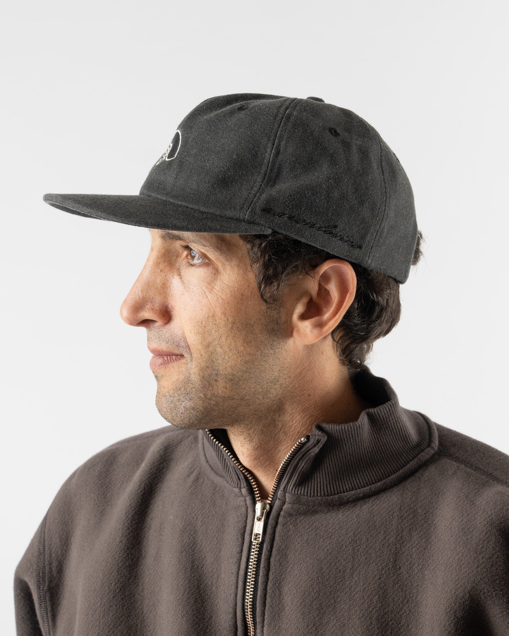 Aaron Levine Nautaulis Cap in Black
