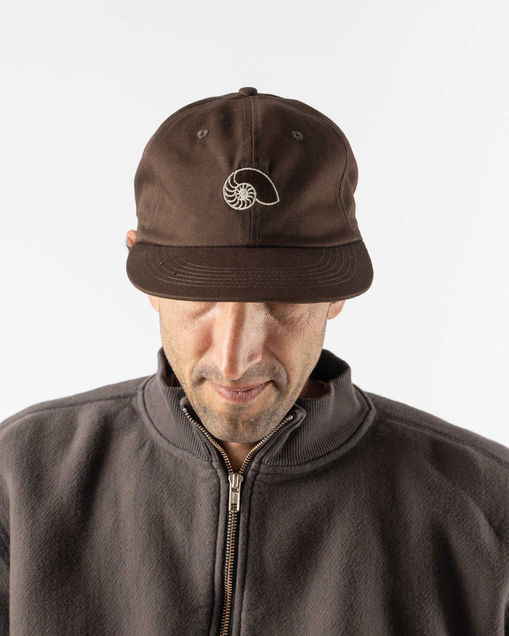 Aaron Levine Nautaulis Cap in Brown