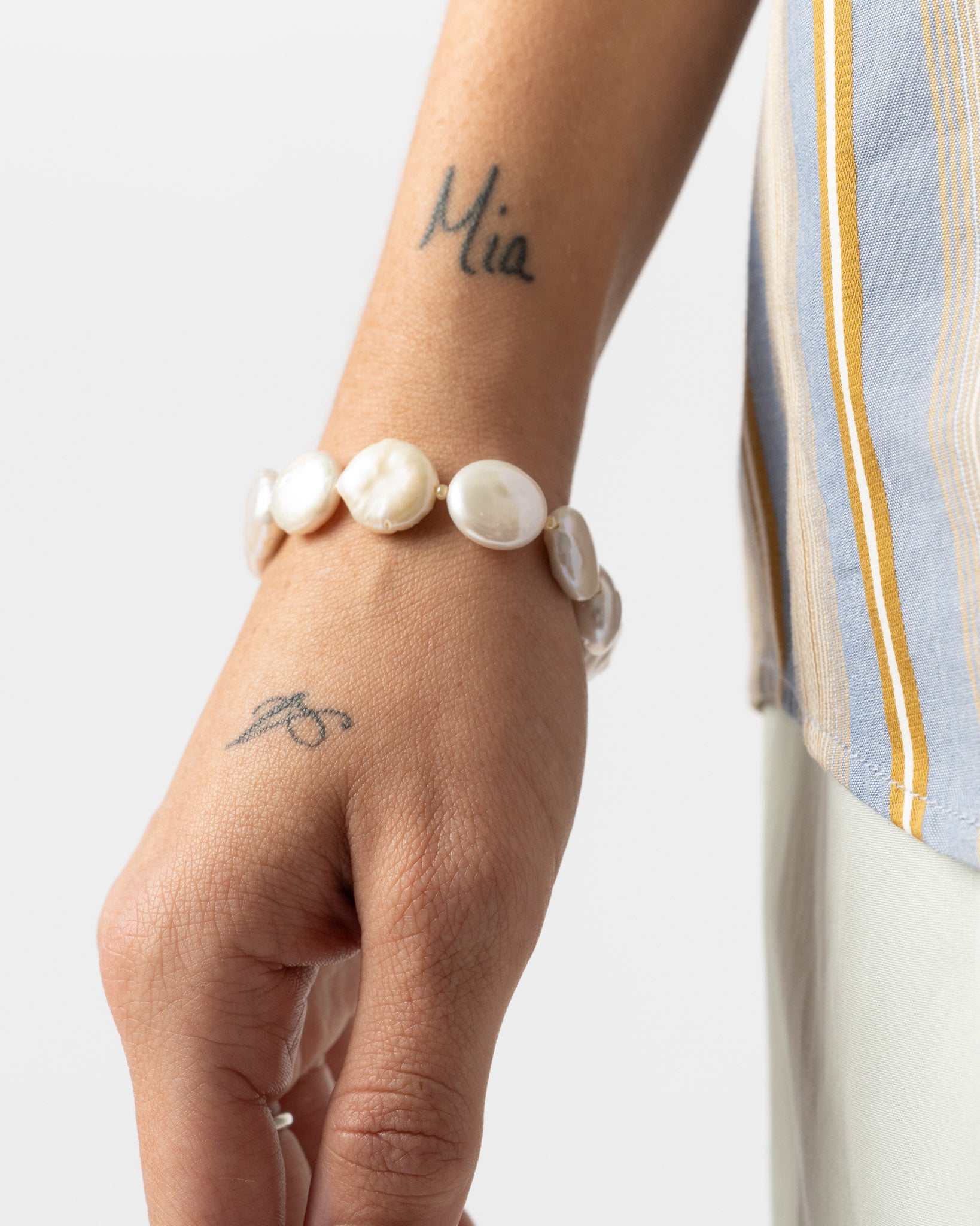 OSIF Small Coin Pearl Bracelet