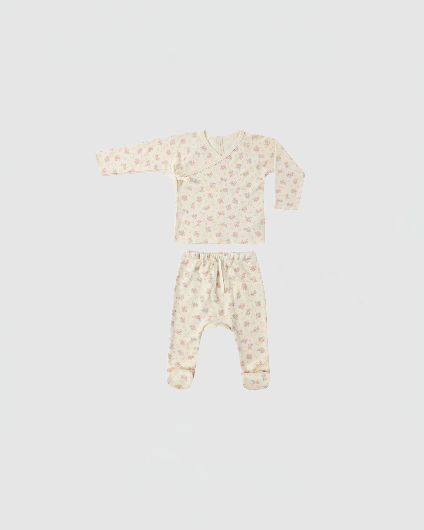 Quincy Mae Wrap Top and Footed Pant Set in Flower Field