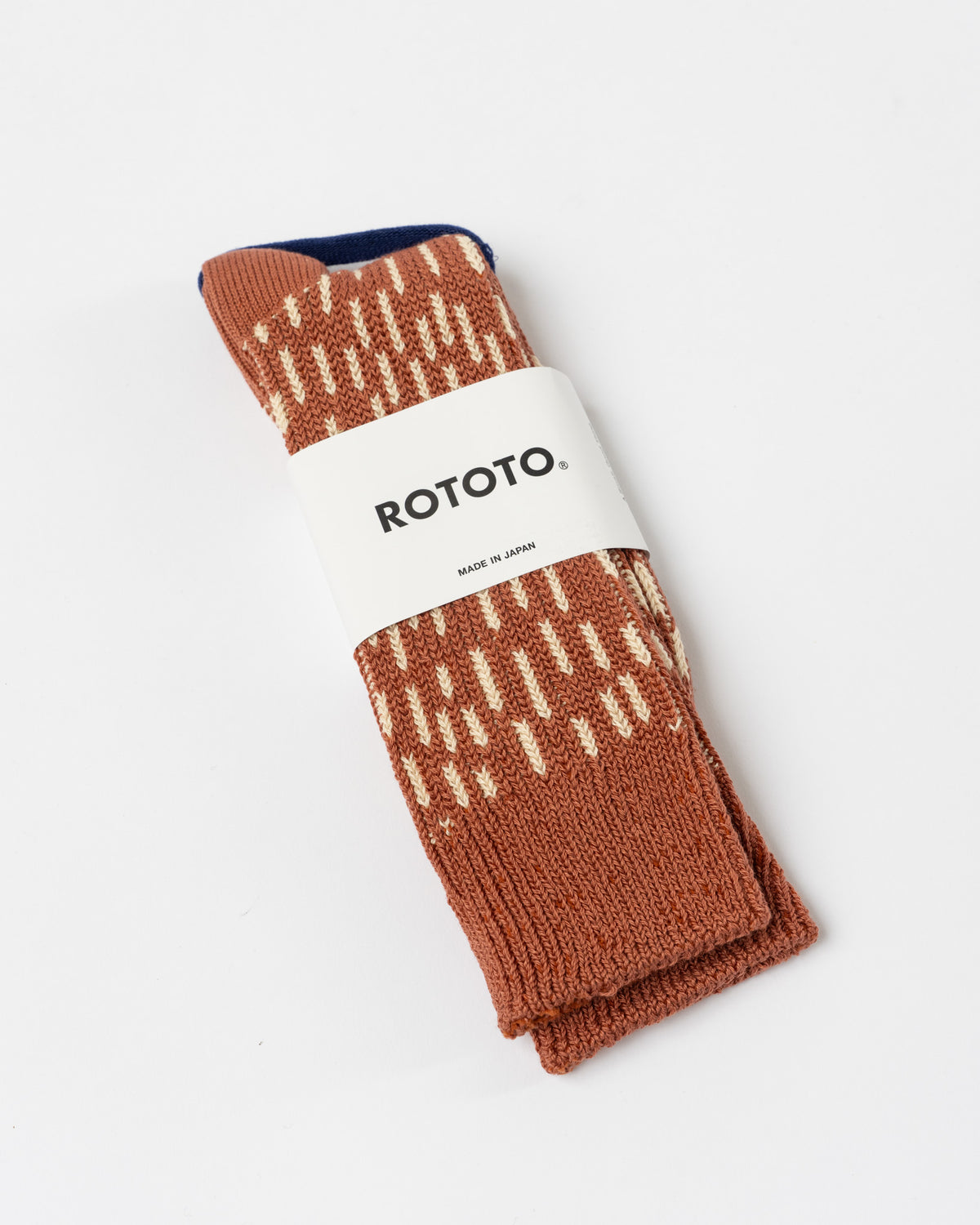 ROTOTO R1431 Socks in Garnet/Ivory