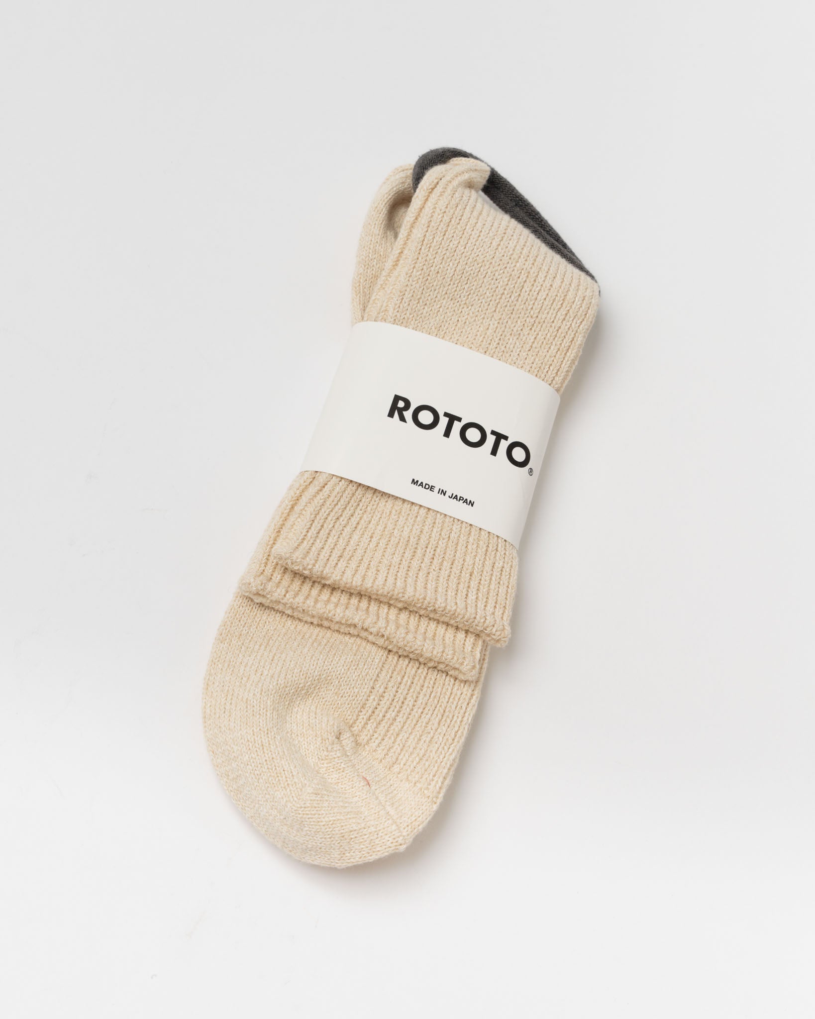 ROTOTO R1123 Ribbed Crew Socks in Ecru