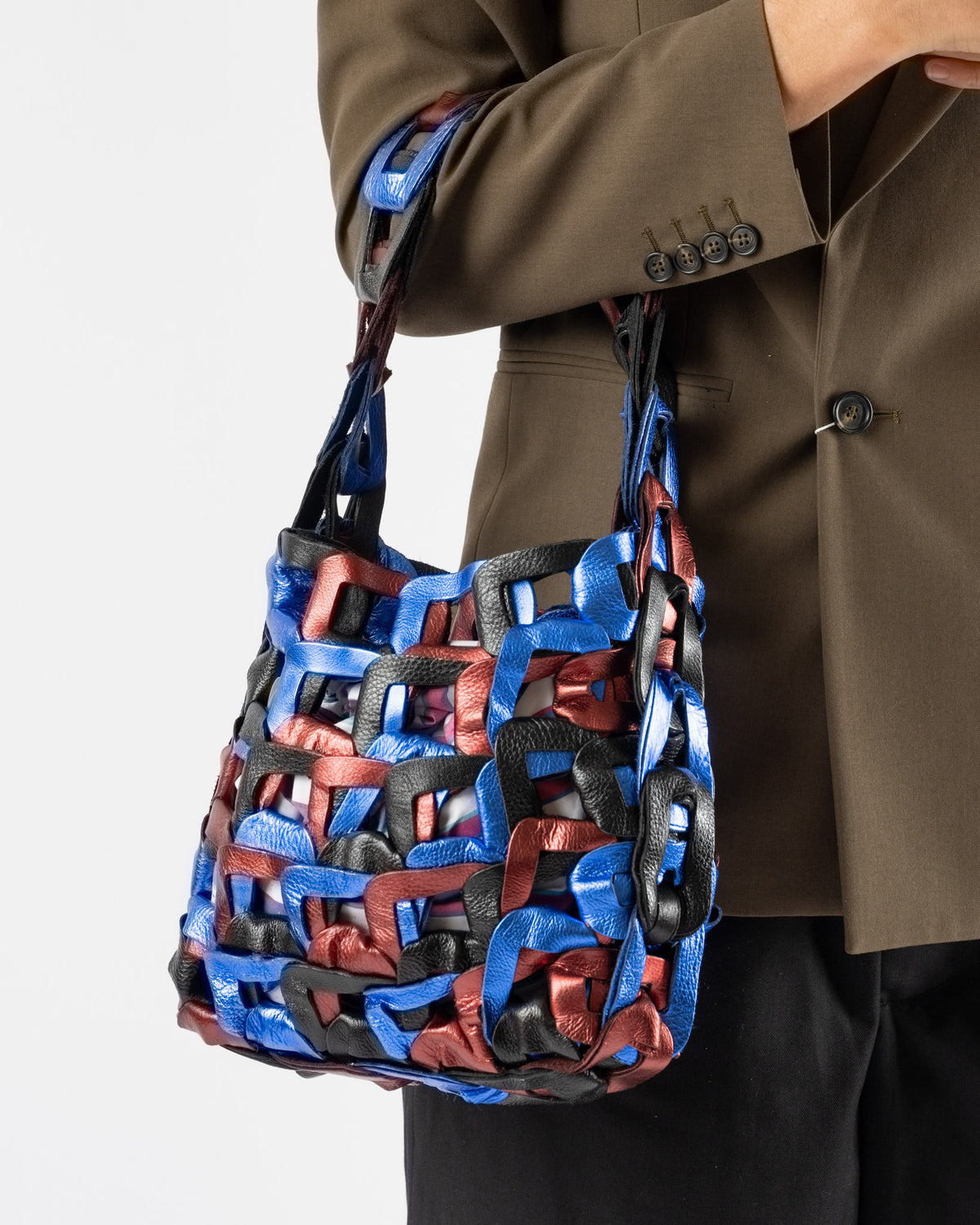 SC103 Links Tote in Crown