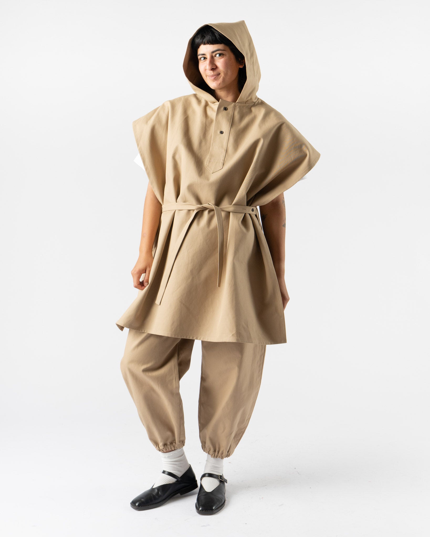 SONO Cole Cape in Jute