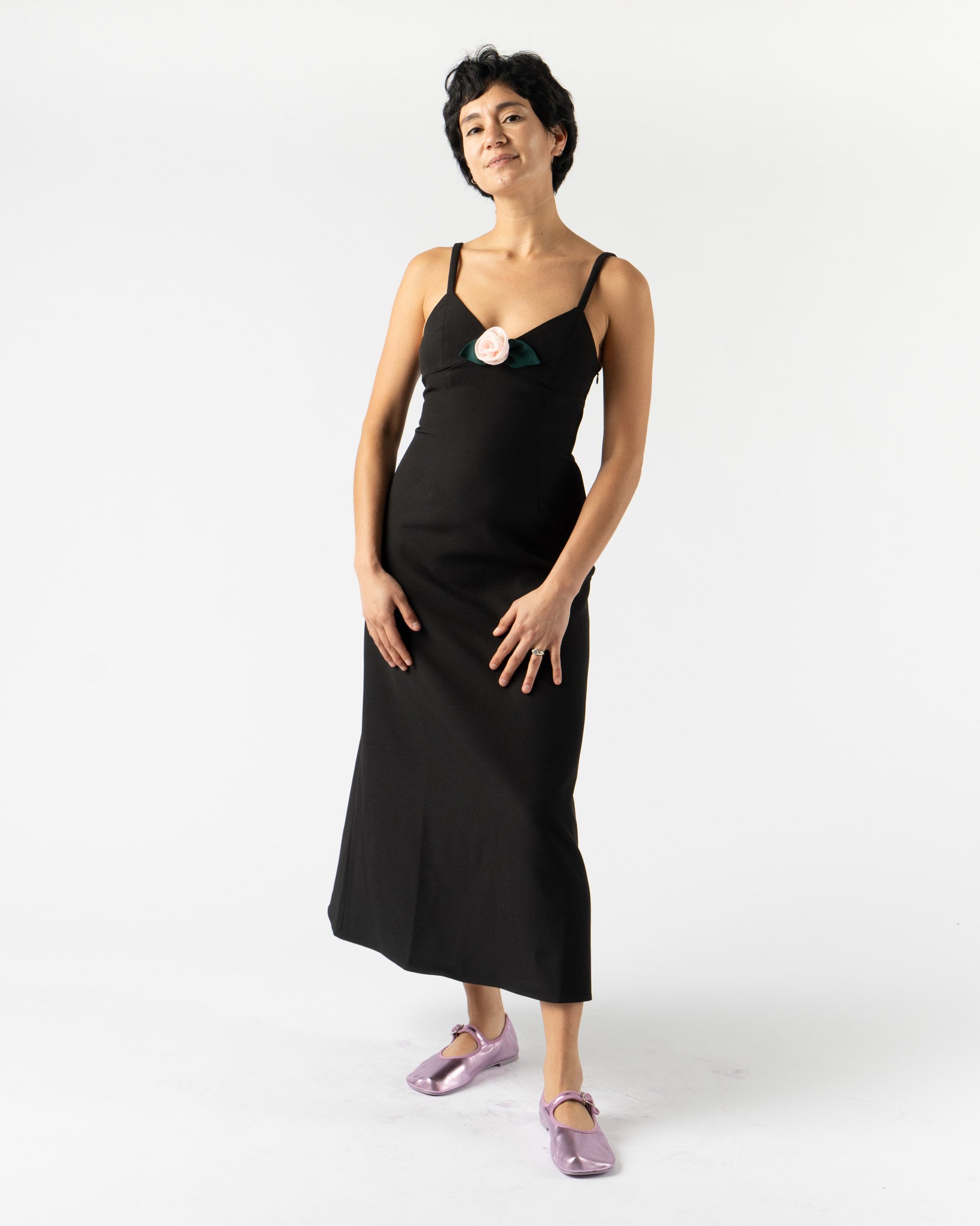 【関税込み】Sandy Liang ブラック Pilton ミディアムドレス Sandy Liang Pilton Dress in Black Curated at Jake and Jones