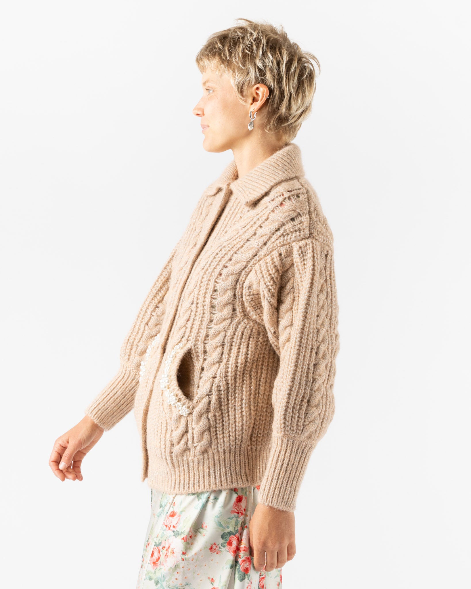 Simone Rocha Sculpted Collared Chunky Knit Cardigan in Rose/Pearl