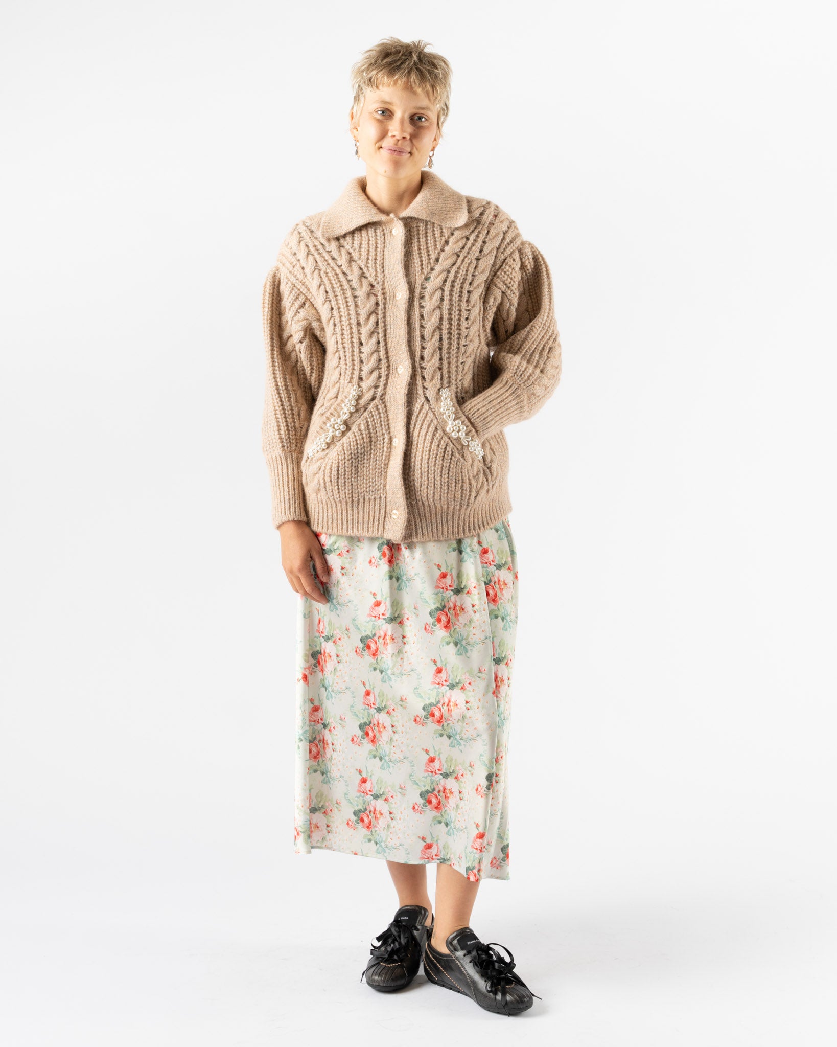 Simone Rocha Sculpted Collared Chunky Knit Cardigan in Rose/Pearl