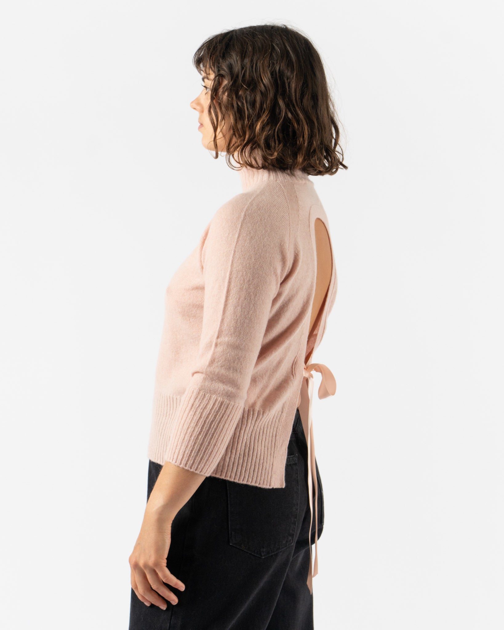Simone Rocha Back Ribbon Detail High Neck Cashmere Jumper in Rose