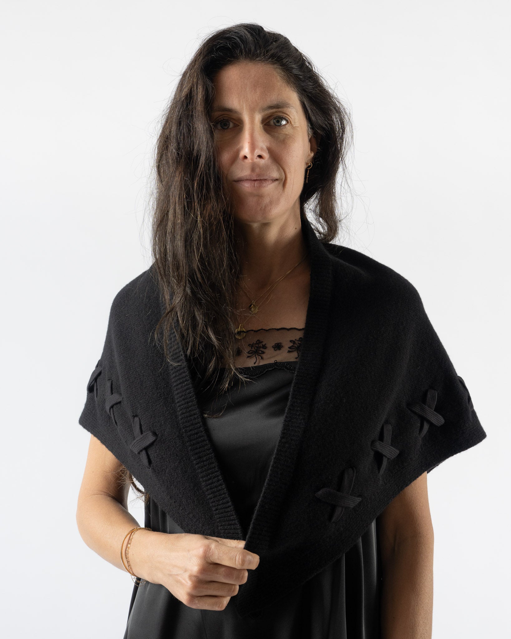 Simone Rocha Merino Lace Up Neckerchief in Black/Black