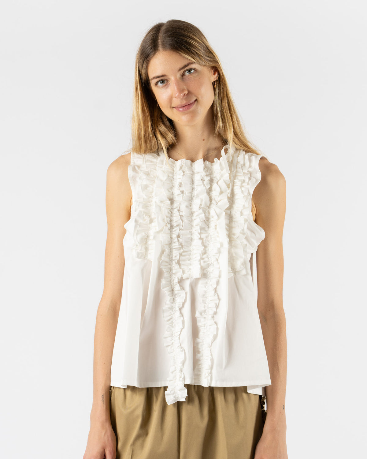 Rhodolirion Sleeveless Frill Shirt in Twill White Curated at Jake 