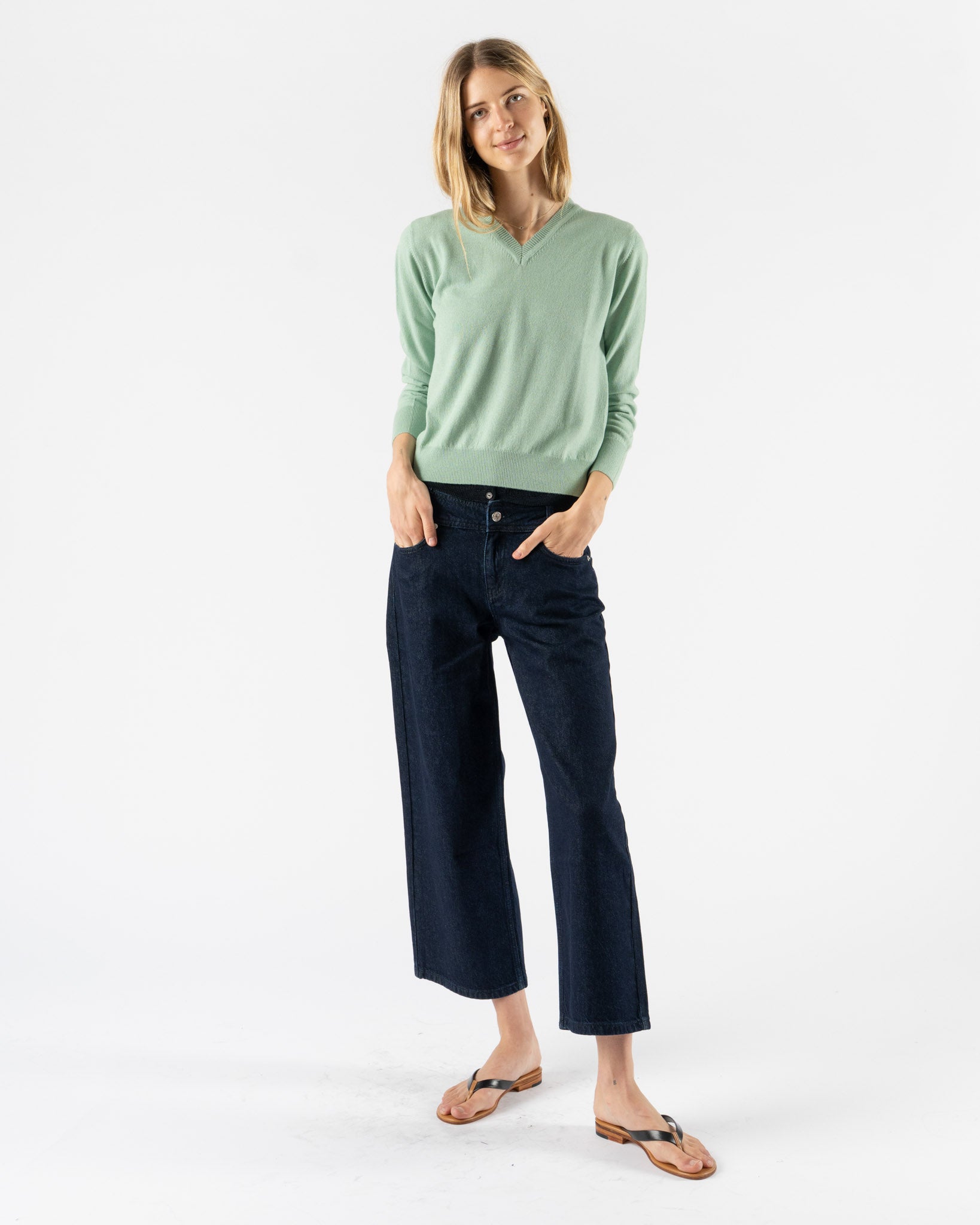 &Daughter Slim V-Neck in Mint