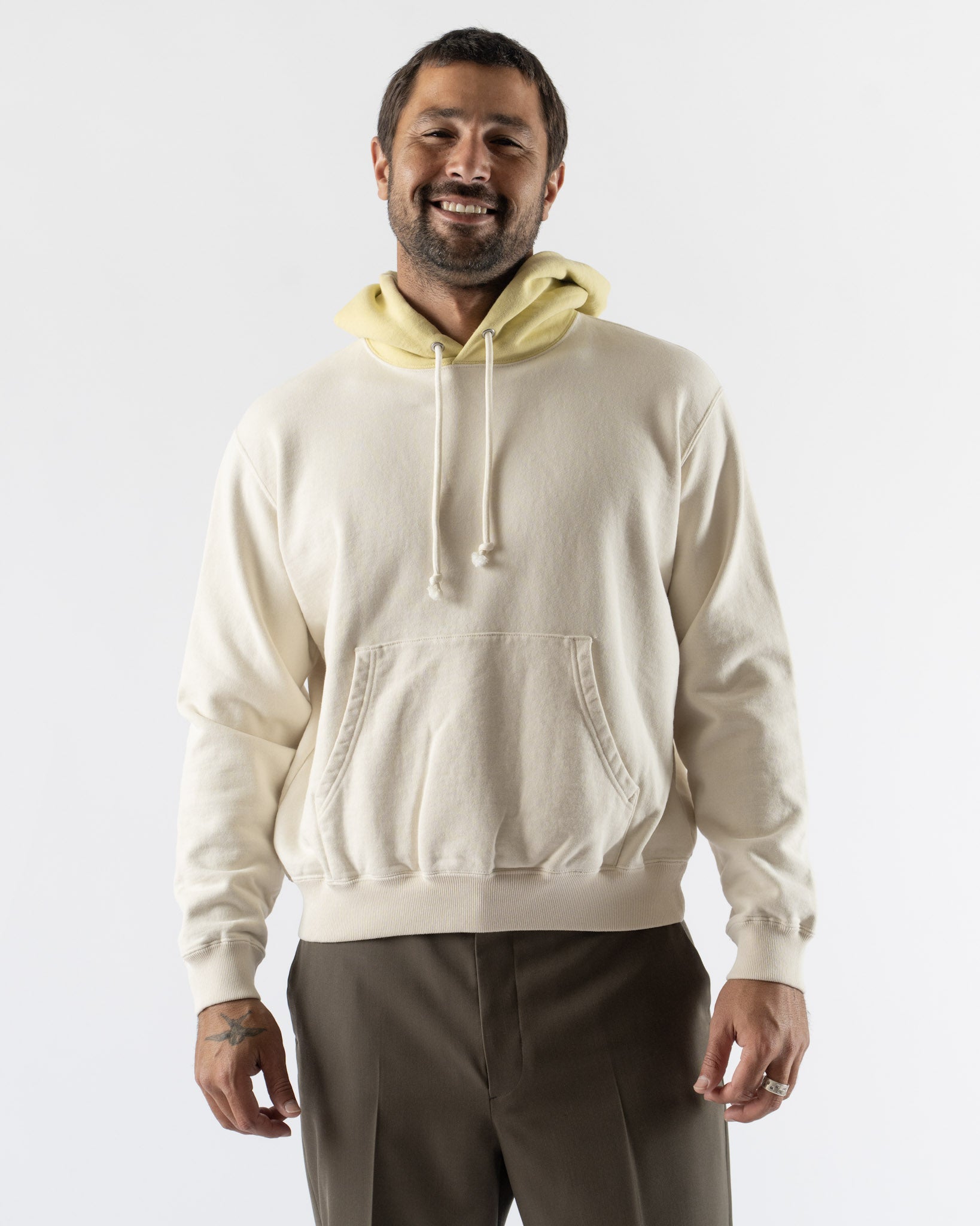 トップス AURALEE SMOOTH SOFT BD SWEAT ZIP PARKA Auralee Smooth Soft BD Sweat P/O Parka in White x Yellow Curated