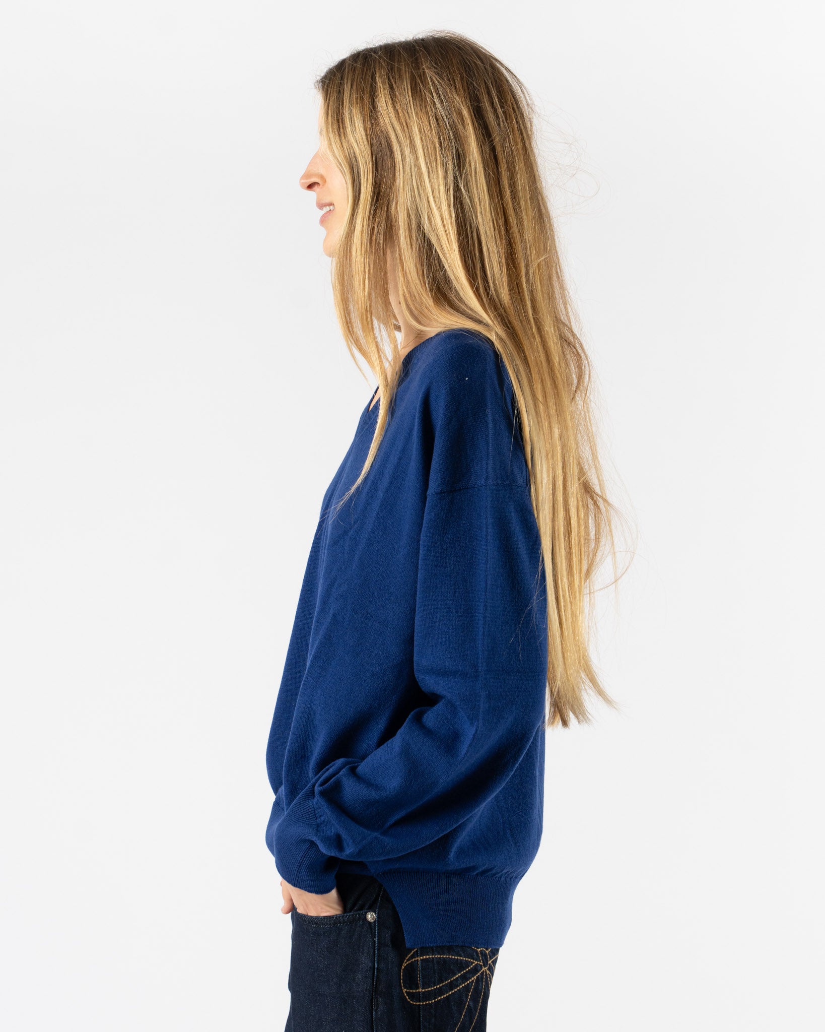 &Daughter Tahra V-Neck in Smalt Blue
