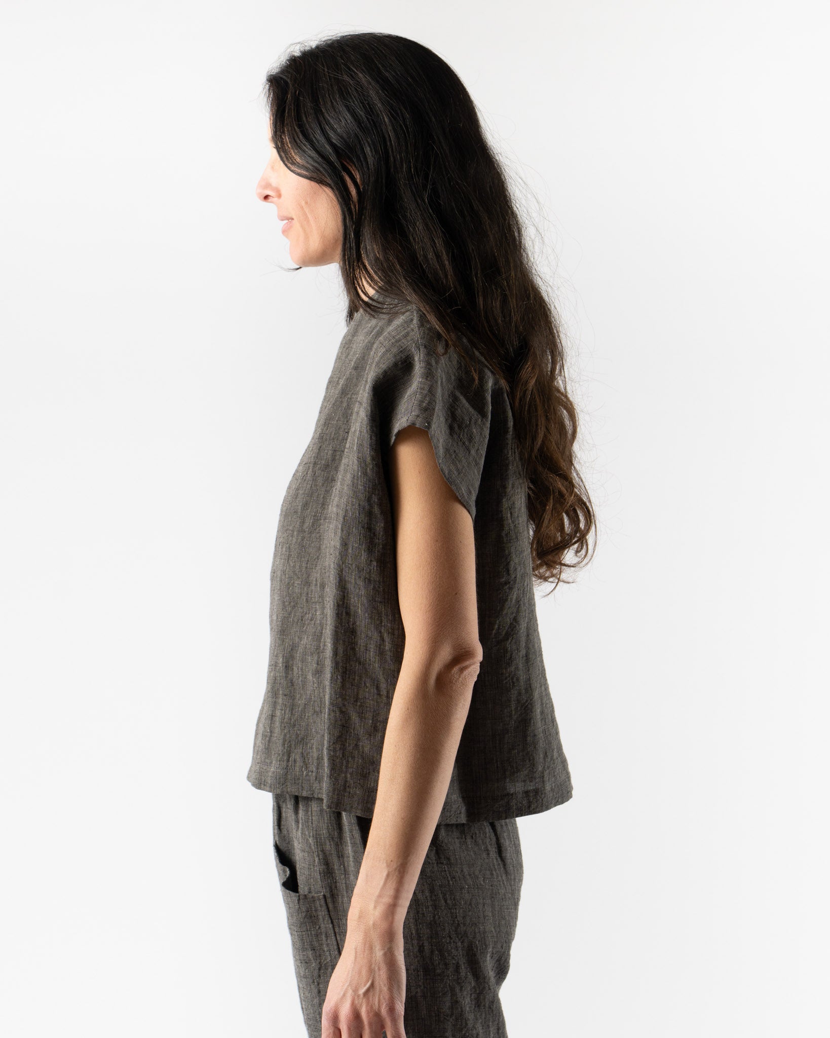 Toogood The Chandler Shirt in Laundered Linen Pepper