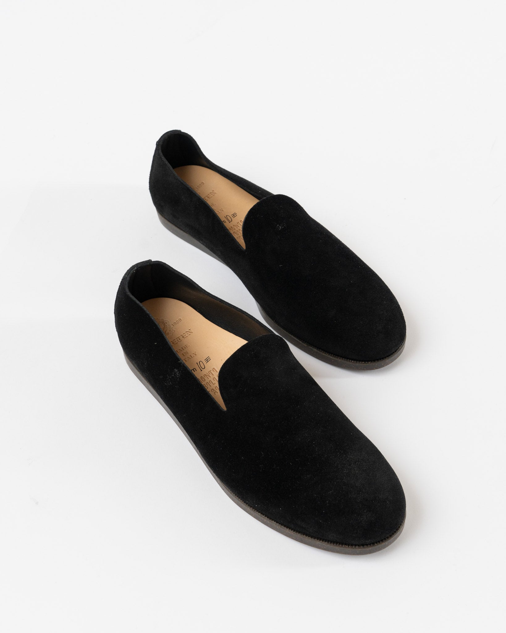 Yuketen Slip On Loafer in Tosca Nero