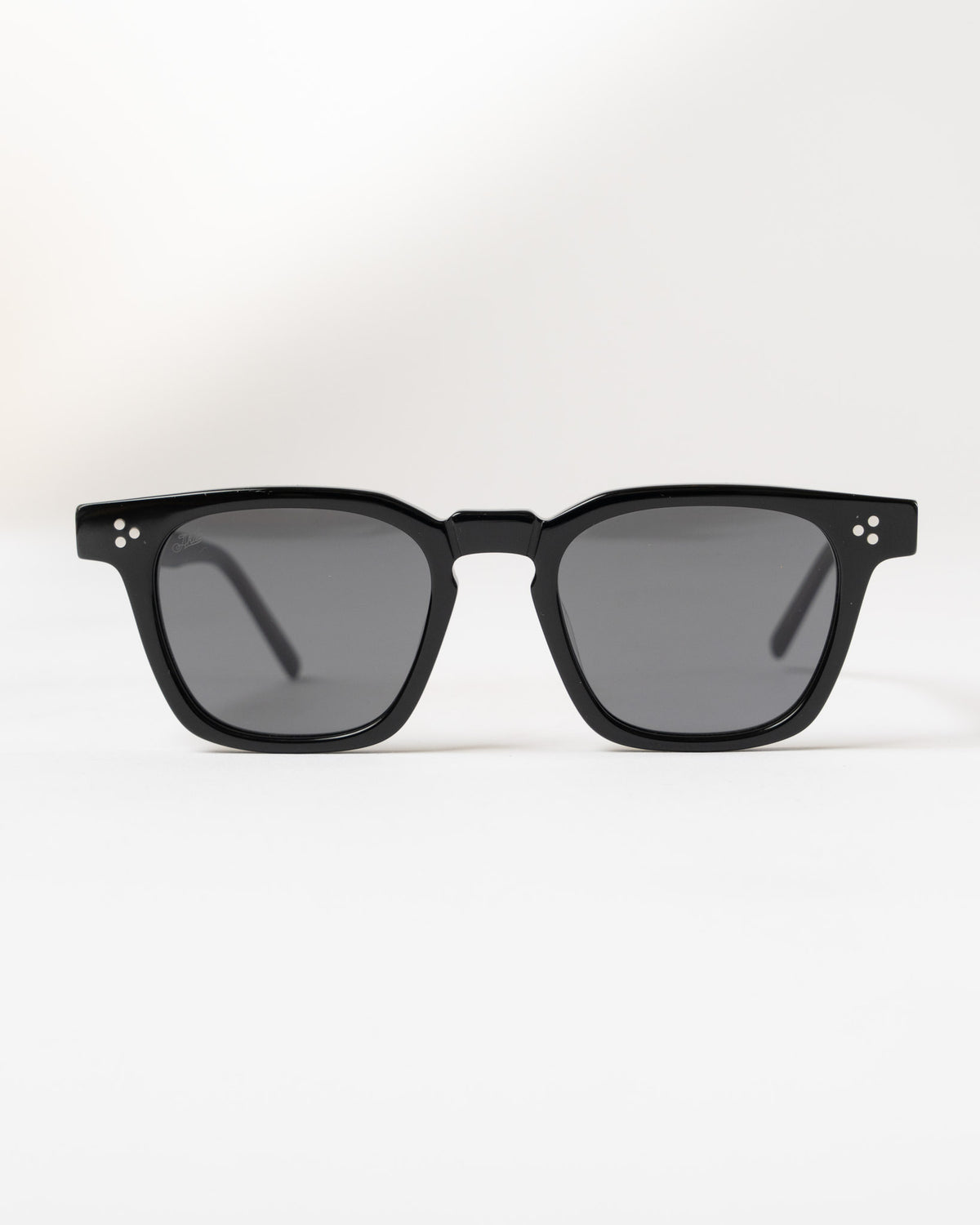 AKILA CALIPSO Sunglasses in Black Curated at Jake and Jones display picture 1