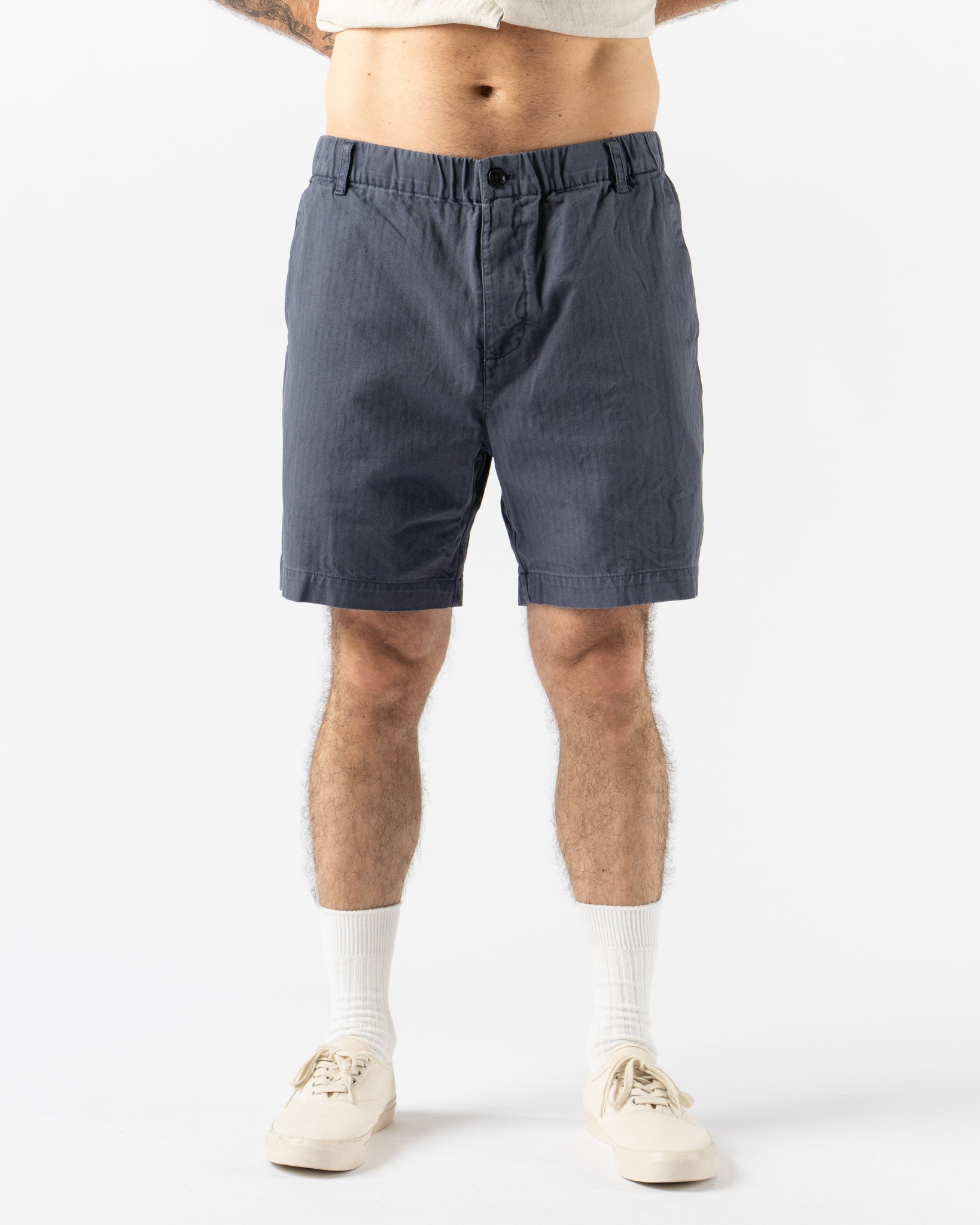 Alex Mill Pull On Short in Cotton Herringbone Navy