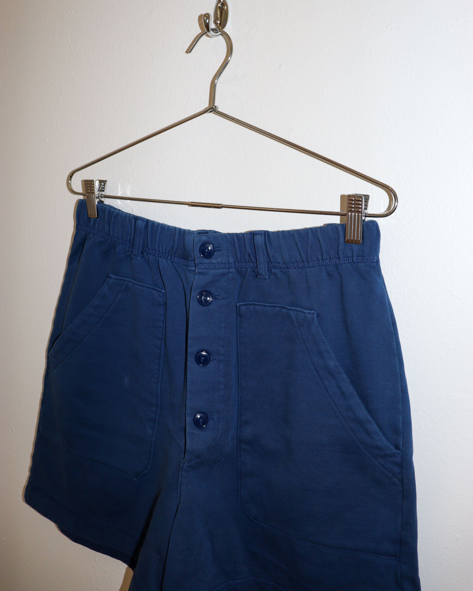 Pre-owned: Alex Mill Cotton Track Short in Blue