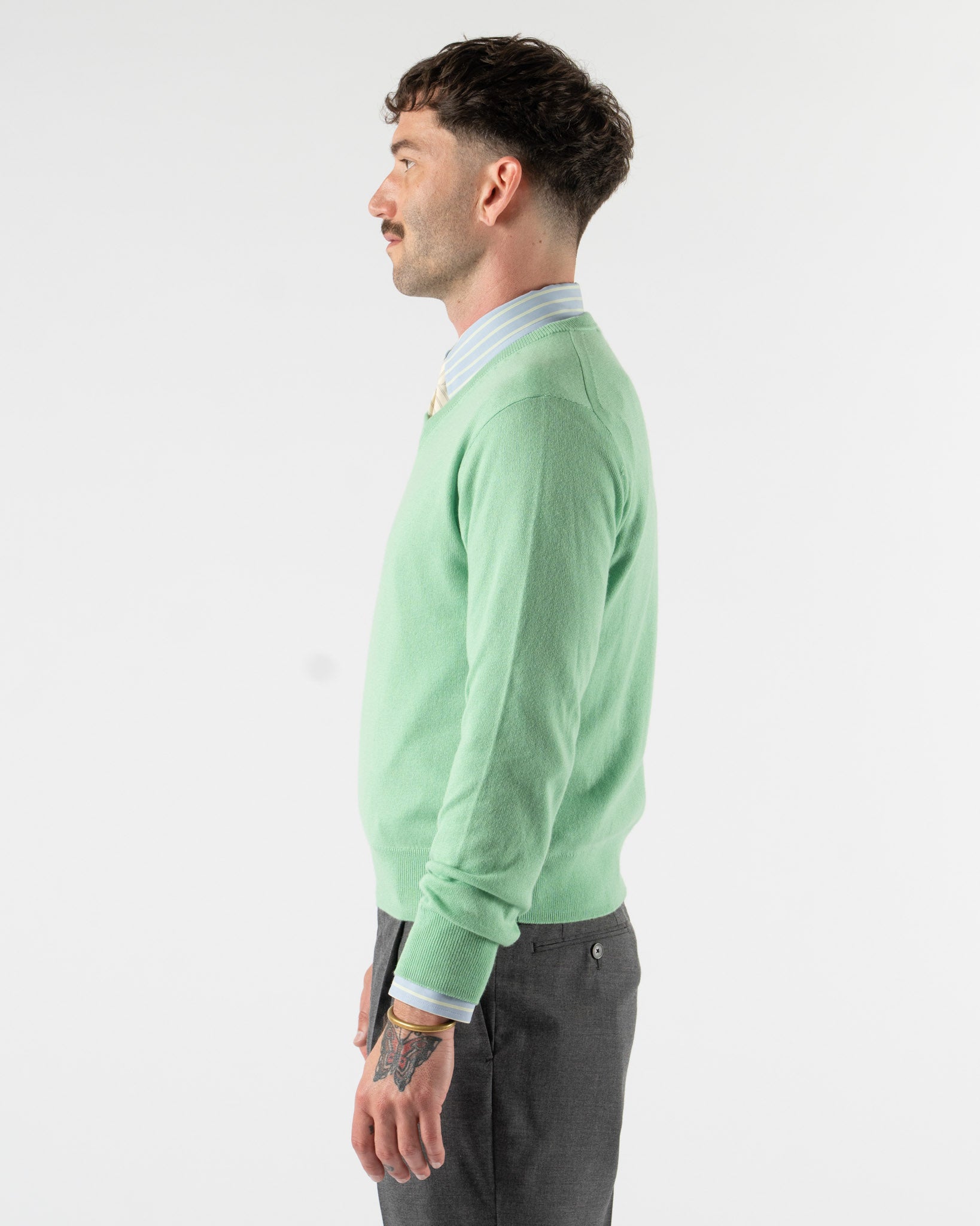Auralee Super Fine Cashmere Silk Knit V-Neck P/O in Mint Green