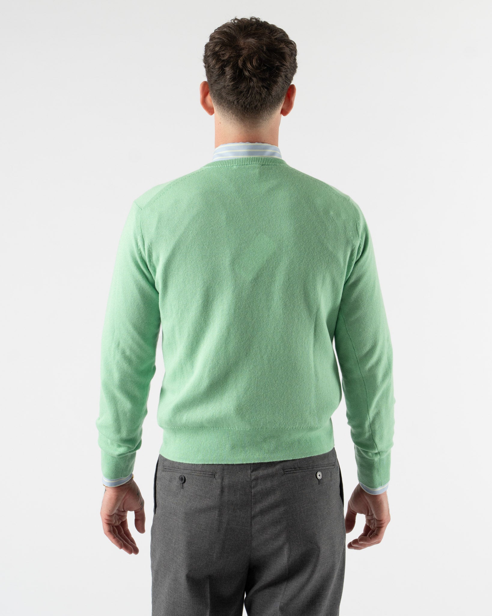 Auralee Super Fine Cashmere Silk Knit V-Neck P/O in Mint Green