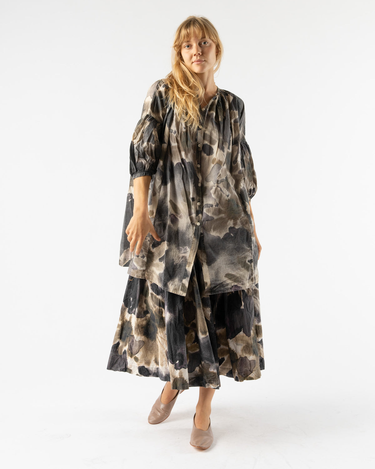 CASEY CASEY 3 by 3 Less Shirt in Light Print Blotch Khaki Curated 