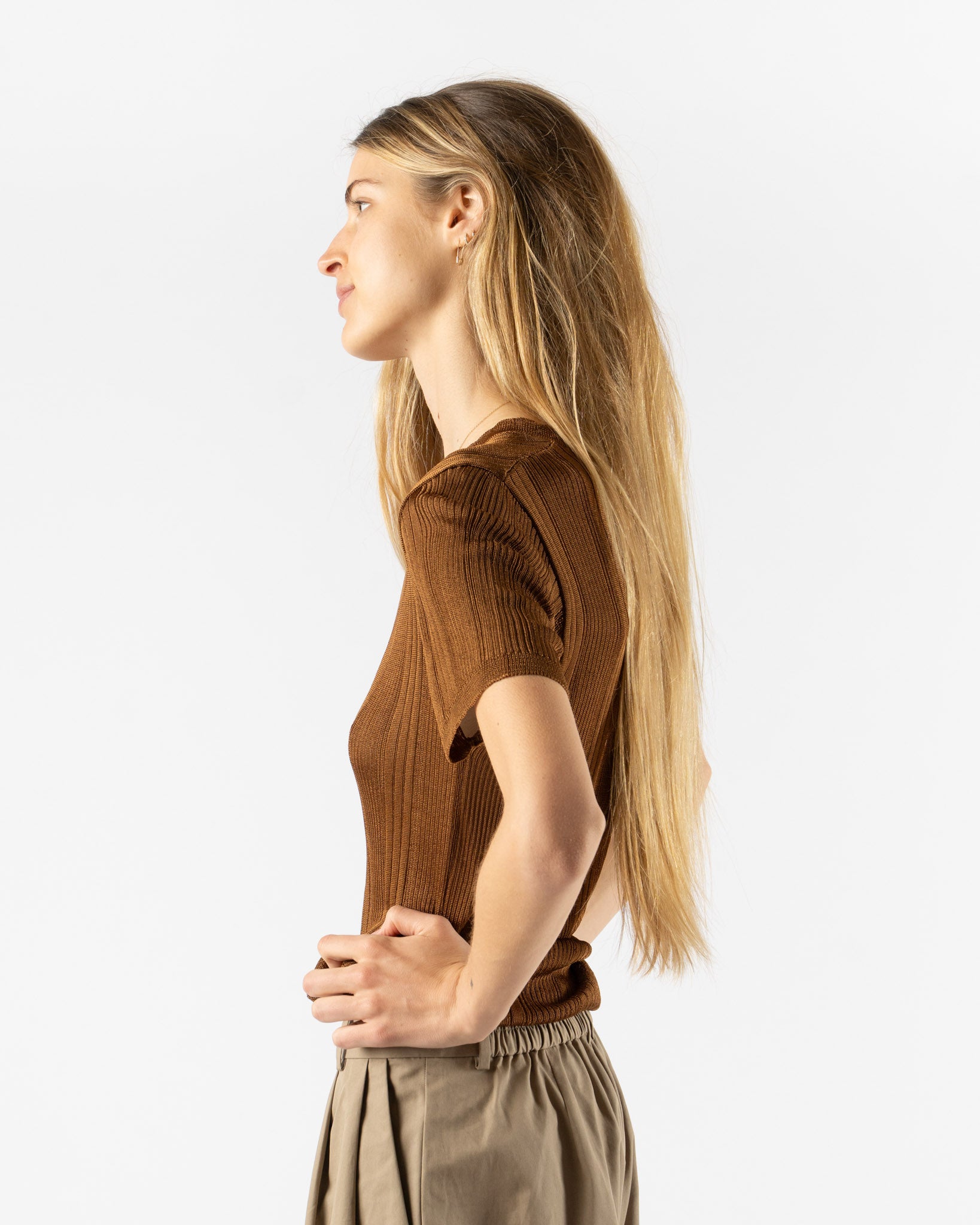Cordera Ribbed Knit T-Shirt in Tobacco