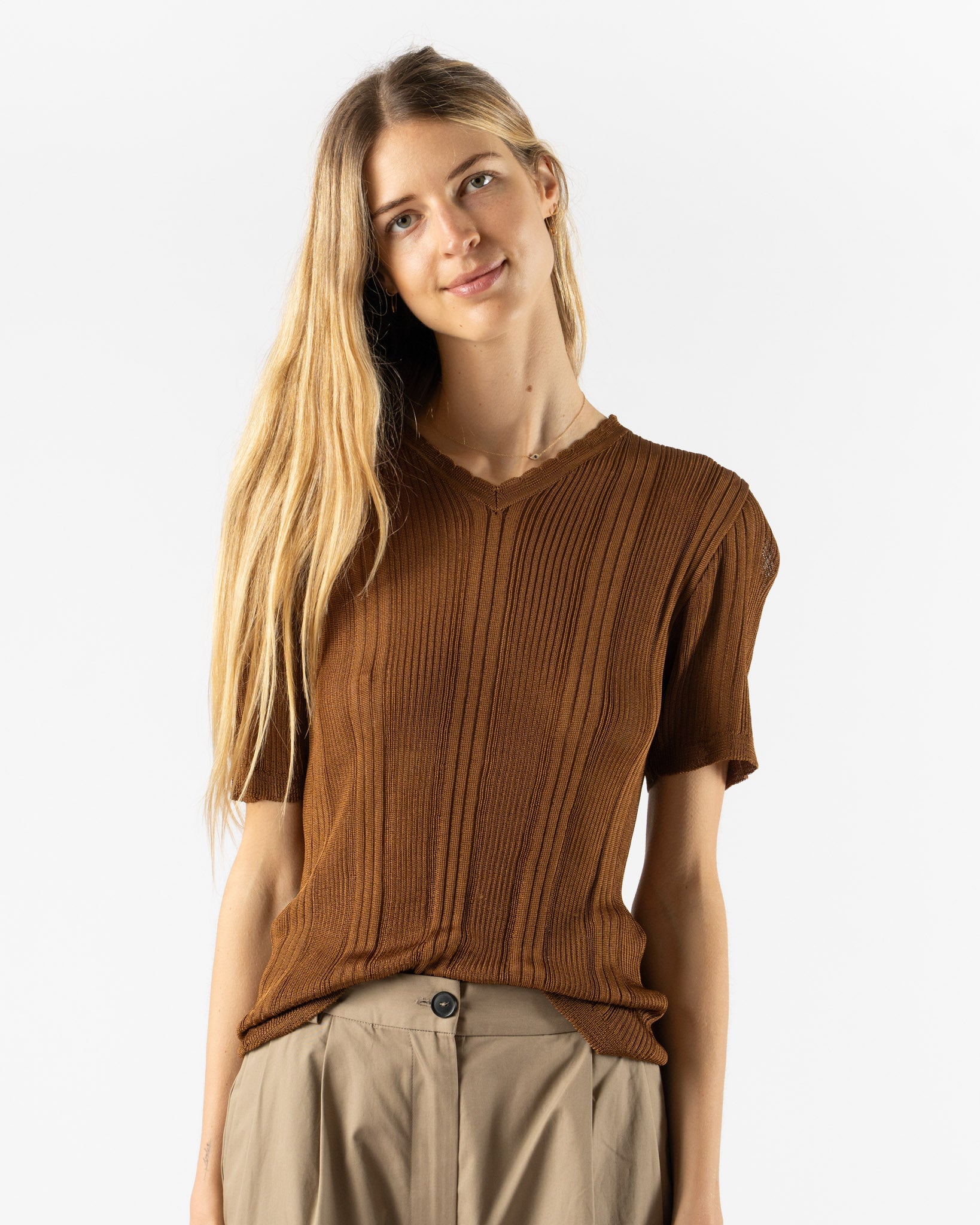 Cordera Ribbed Knit T-Shirt in Tobacco
