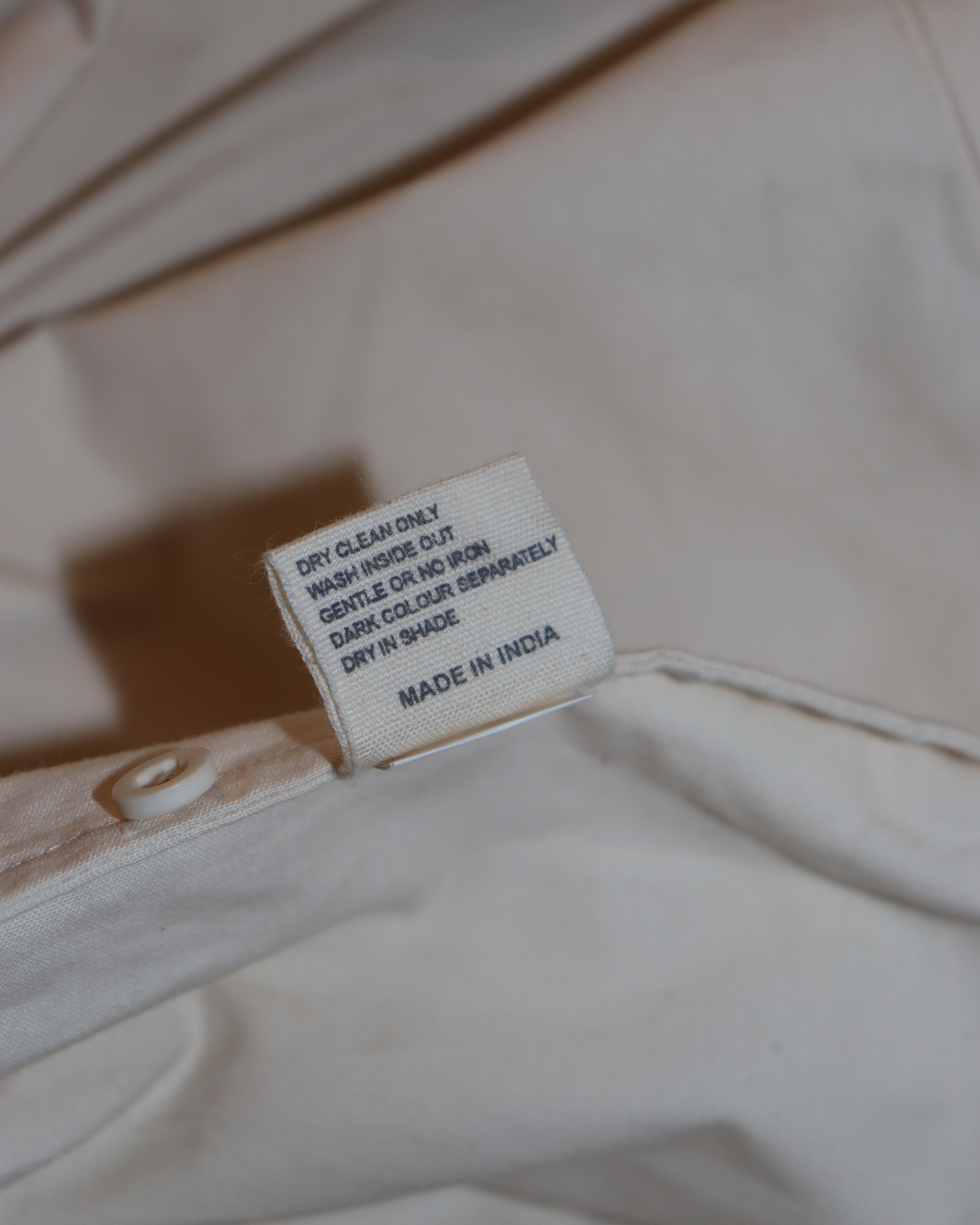 Pre-owned: EGG Trading Pleated Canvas Top