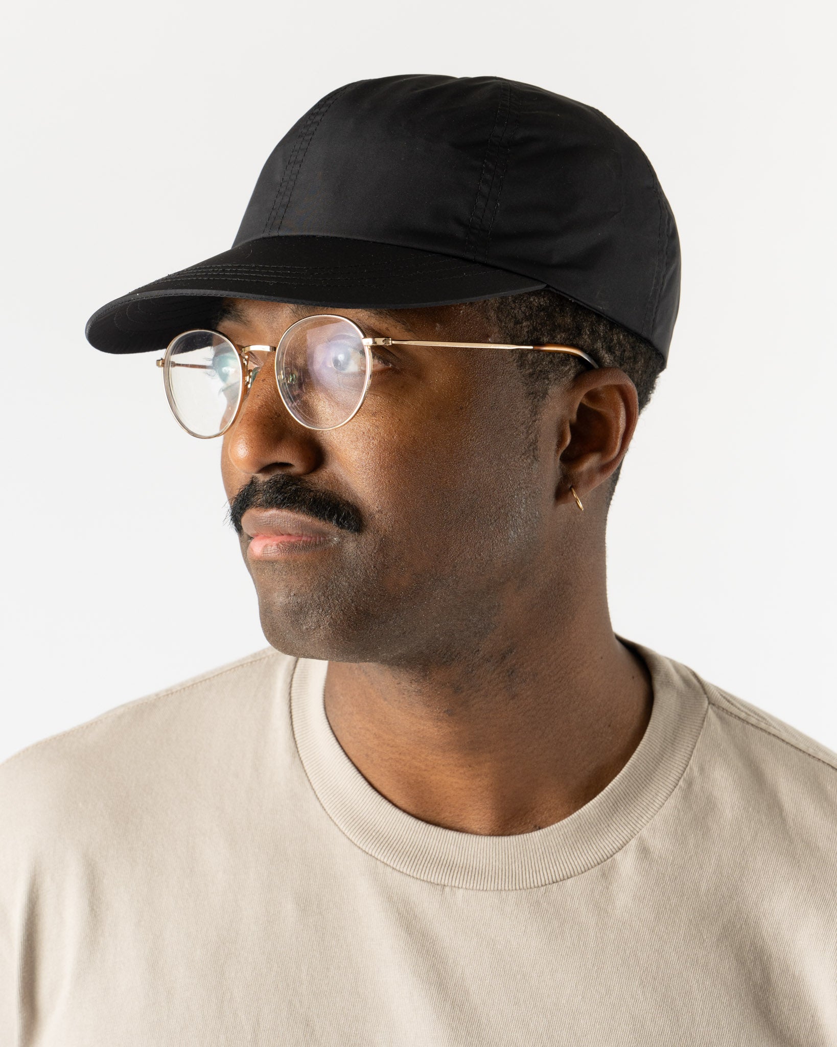 Lady White Co. Lightweight Baseball Cap in Black