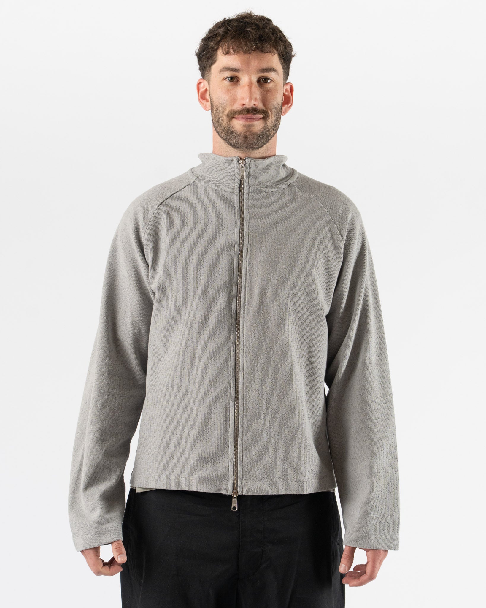 フェリージ mfpen Leisure Zip-Up in Mineral Grey Needle Jump Curated at Jake