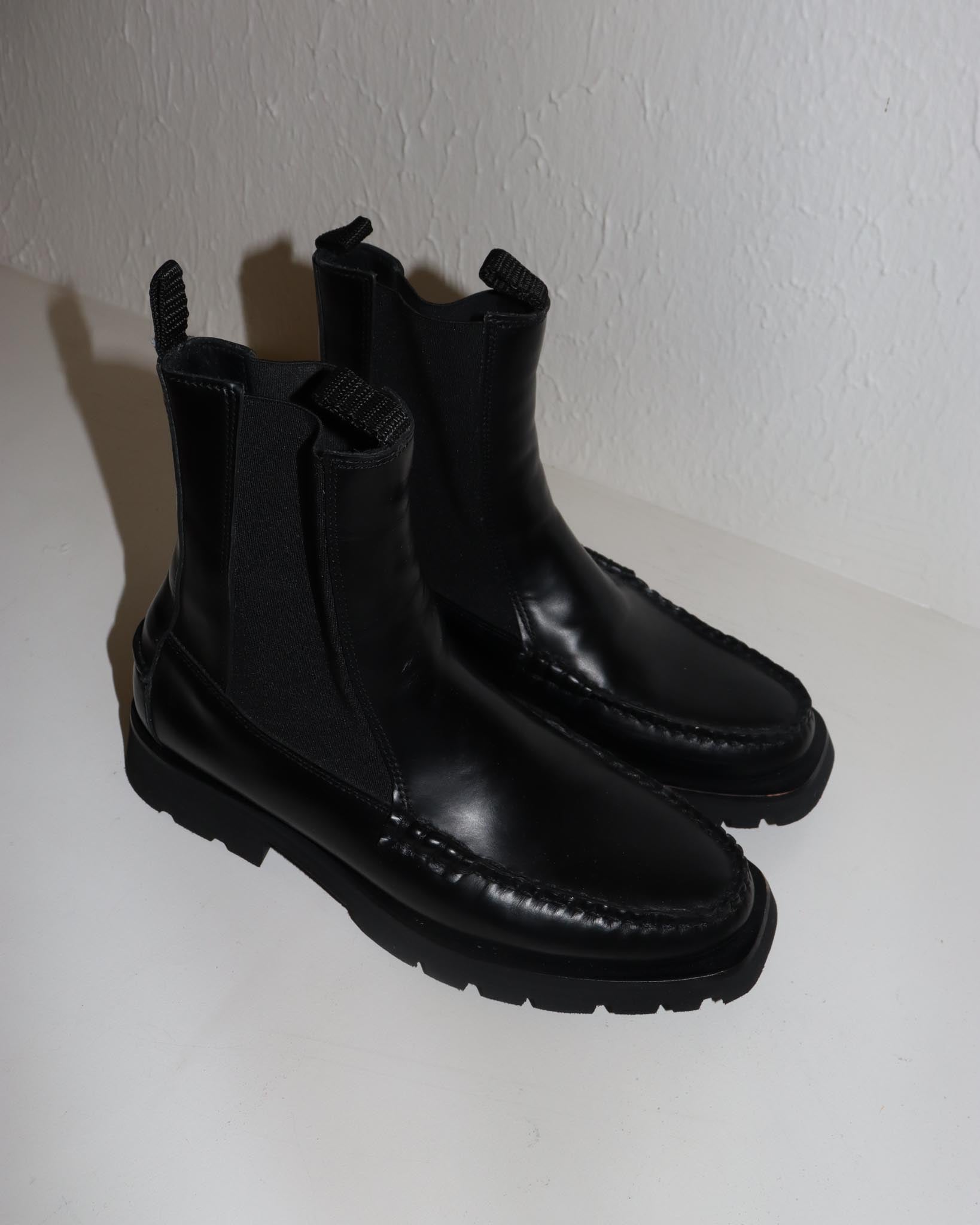 Pre-owned: Hereu Alda Sport Boot in Black